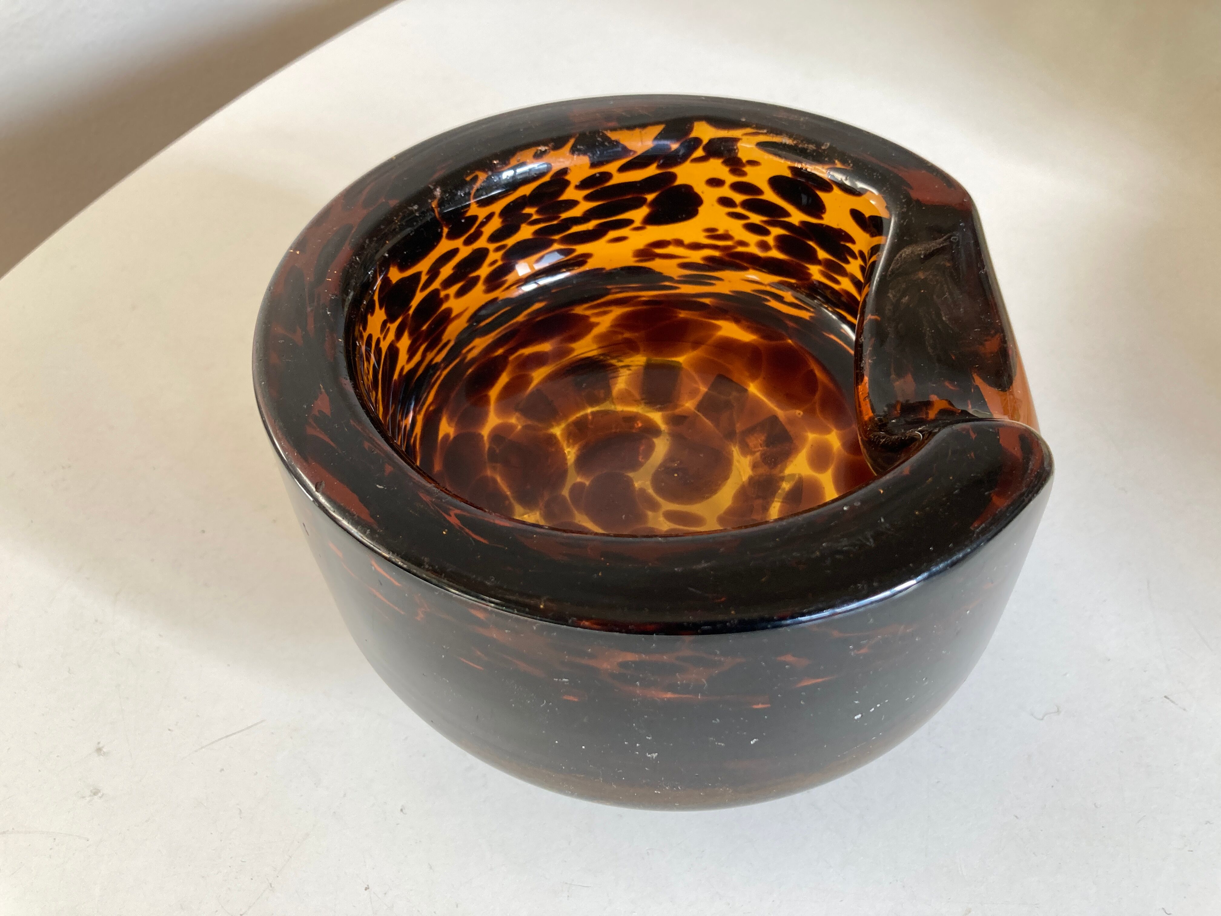 Empty glass pocket blown tortoiseshell 1970 XL