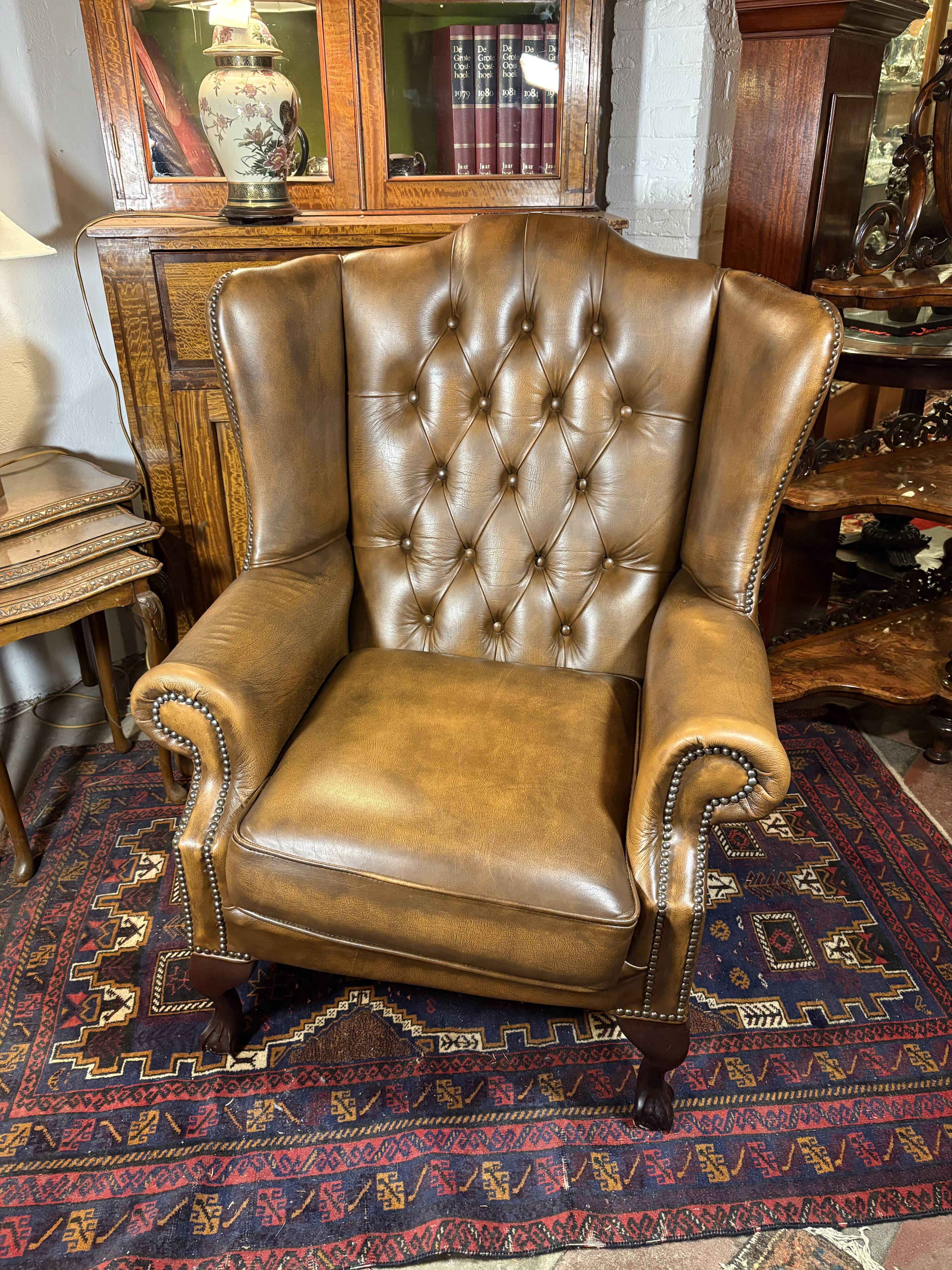 Vintage Leather Chesterfield Armchair – English Country House Style  Claw F