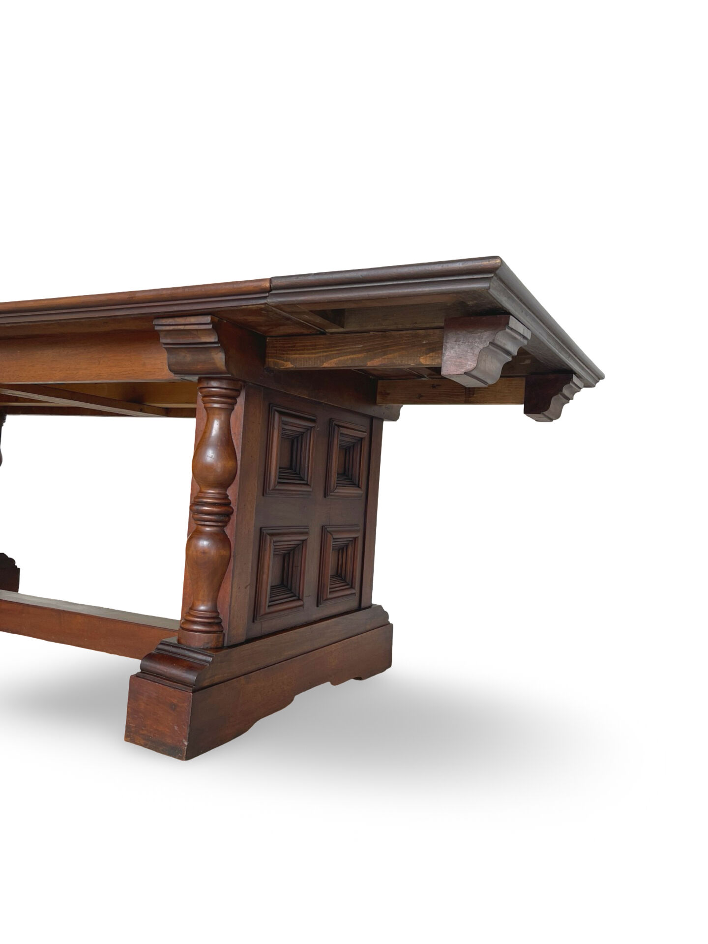 La table à manger extensible de haute qualité de style Renaissance italienne,