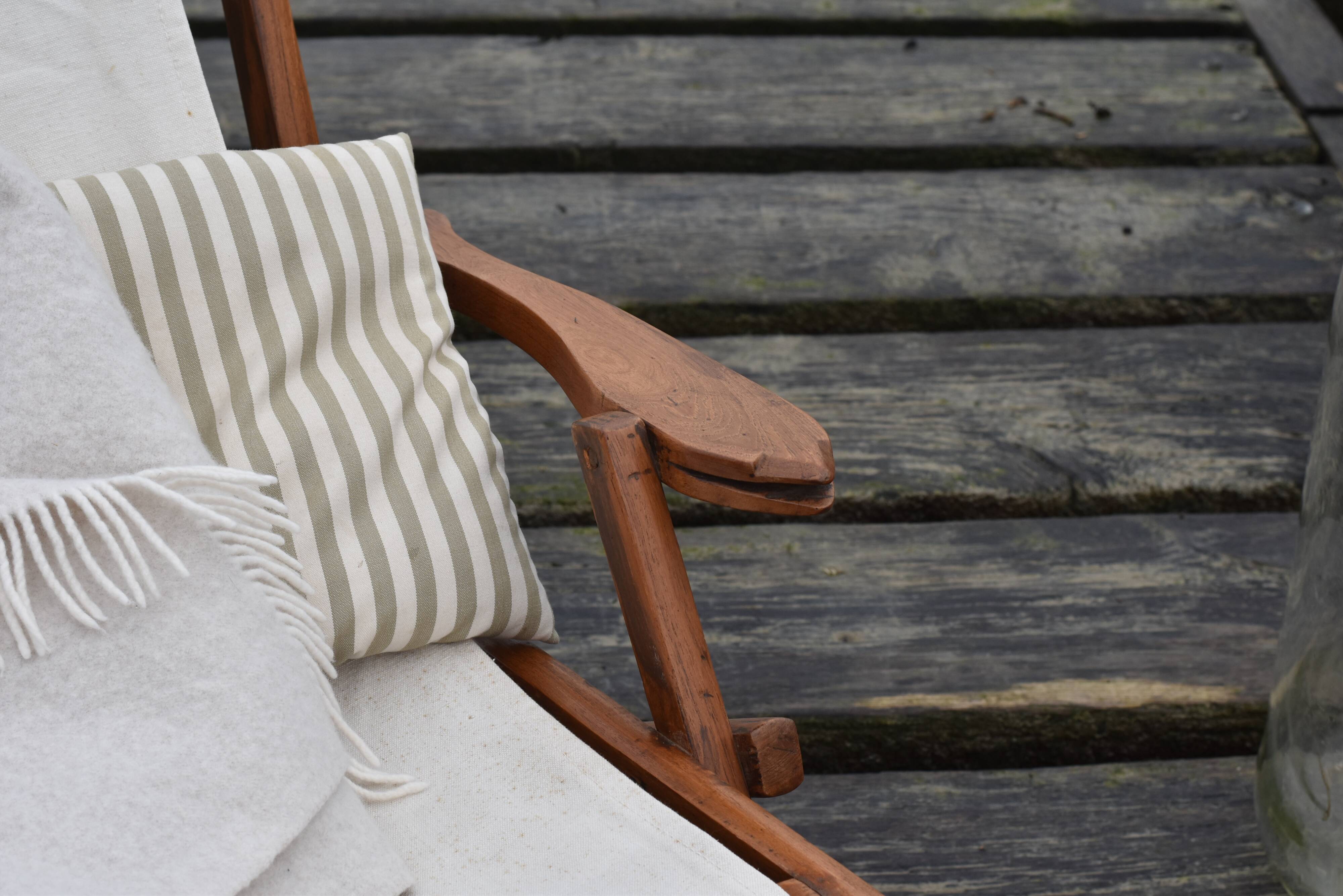 Transatlantic folding chair