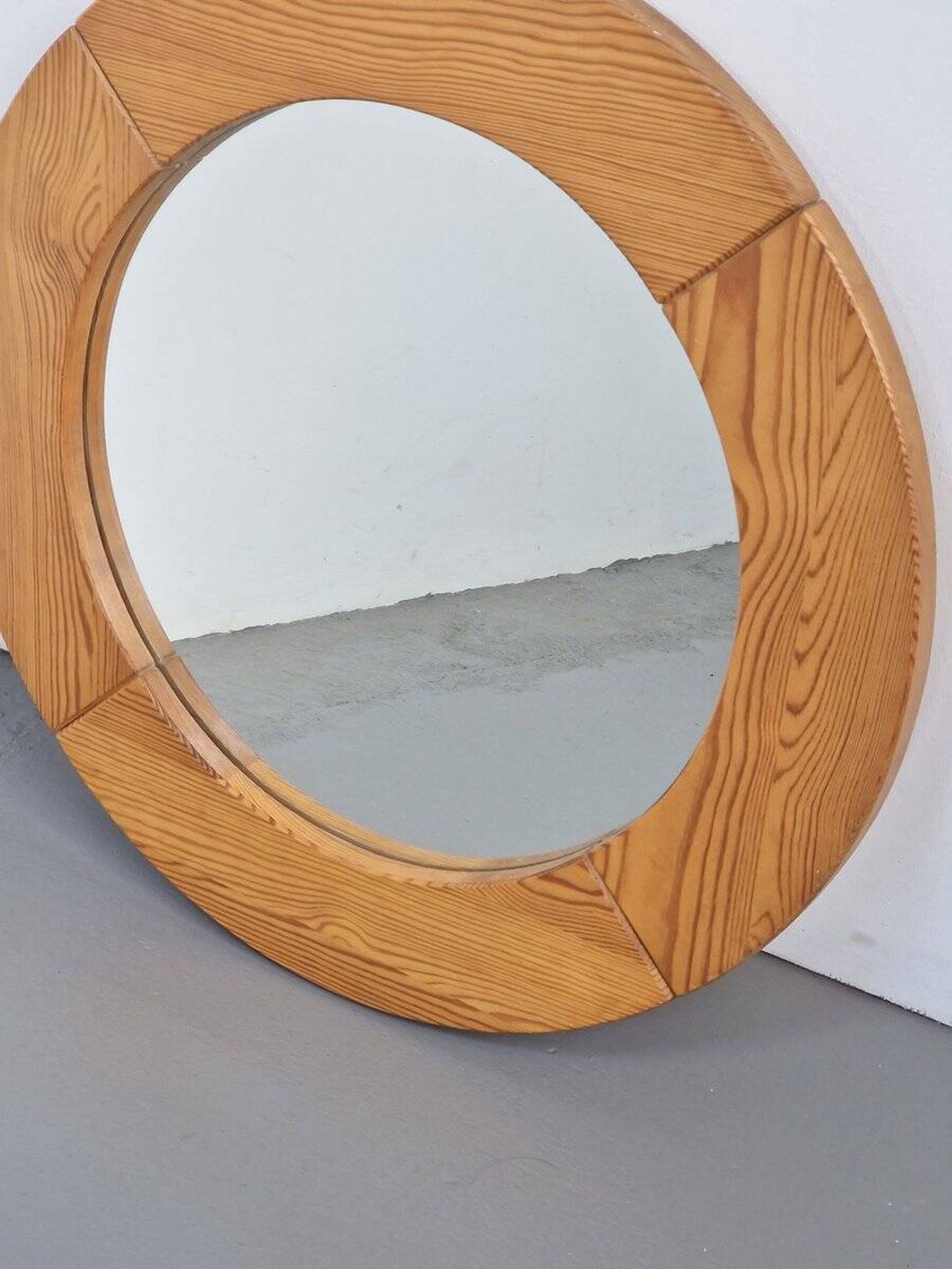 Vintage Scandinavian Round Pine Mirror, 1970s