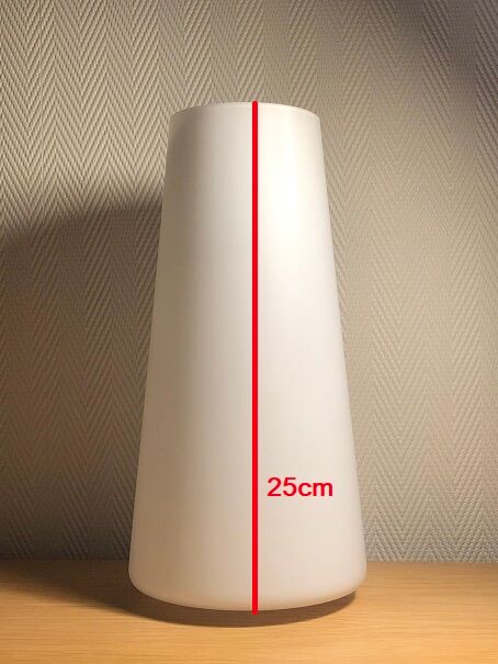 Tulip lampshade in opaline H25 D12 / 7.5 cm