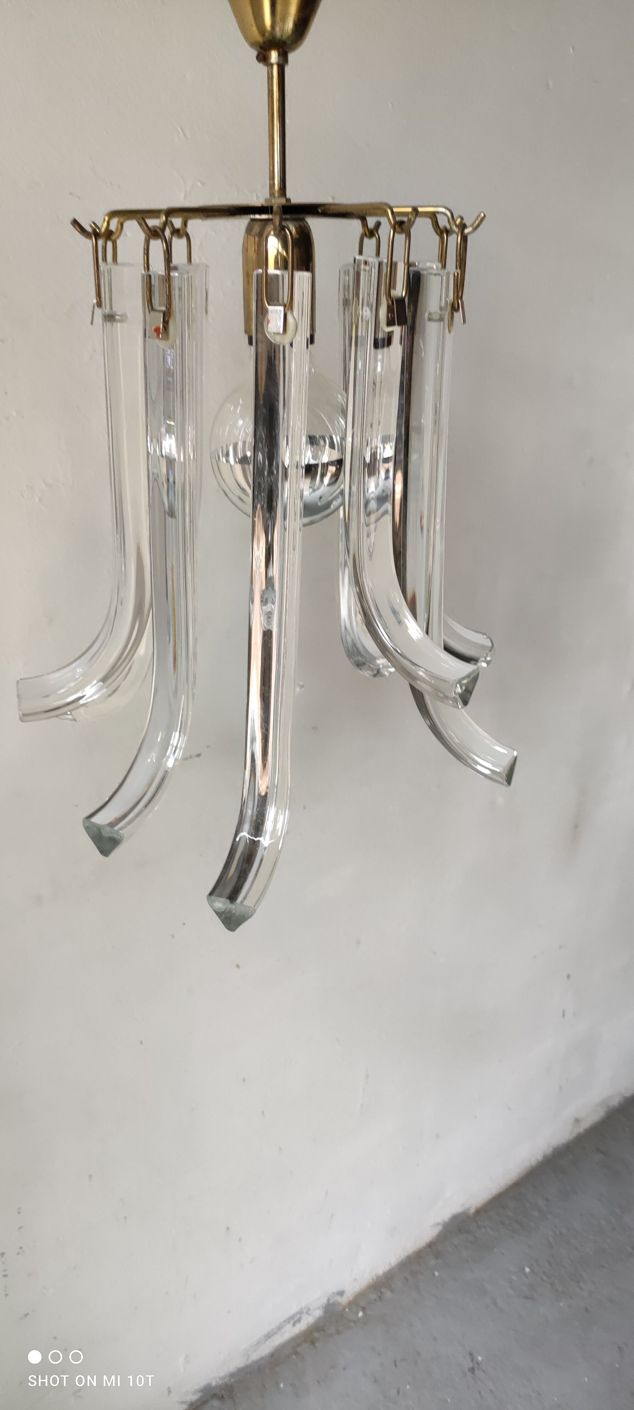 Italian design crystal chandelier from the 70s