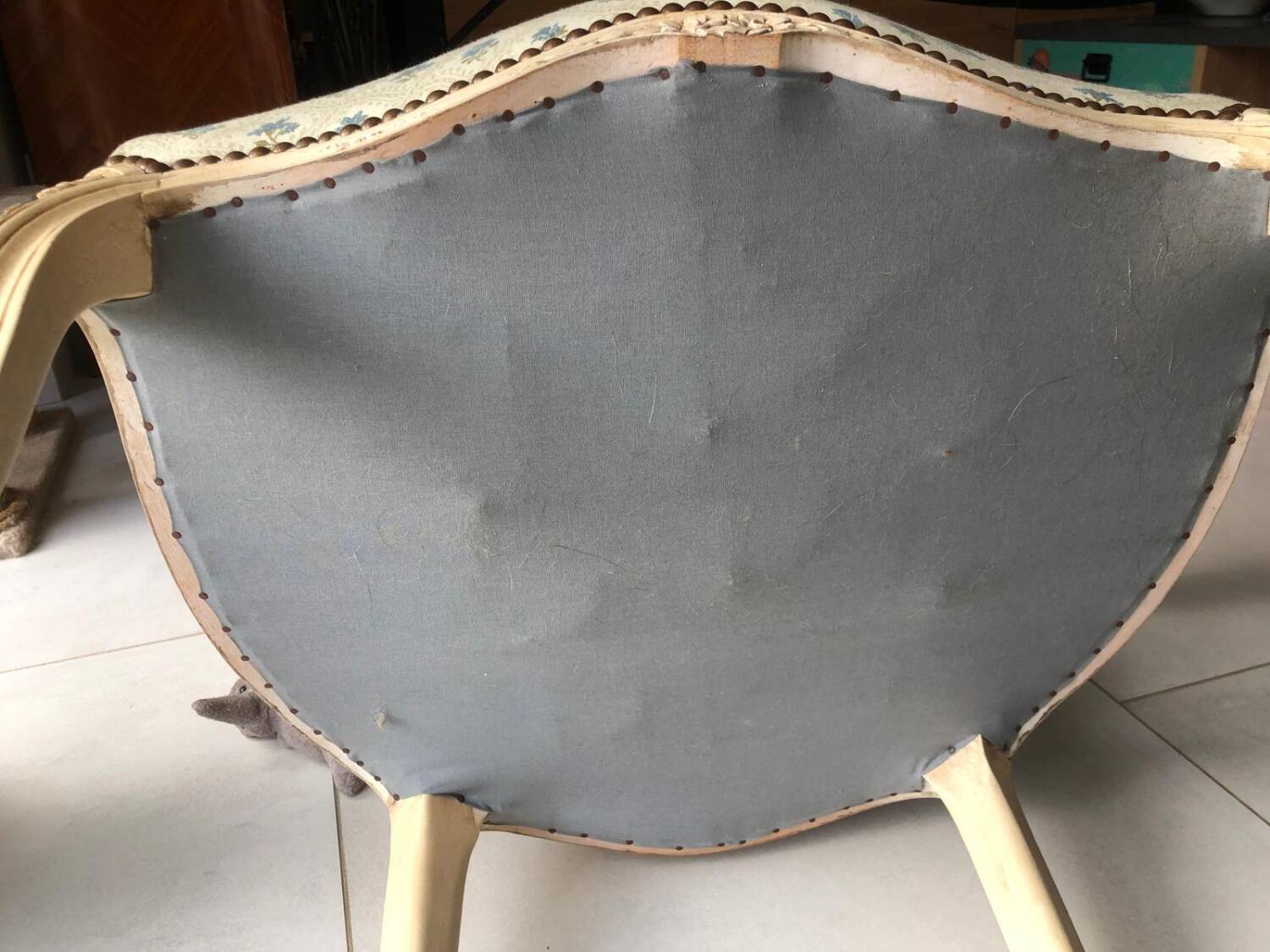 Paire de fauteuil laqué de style Louis XV