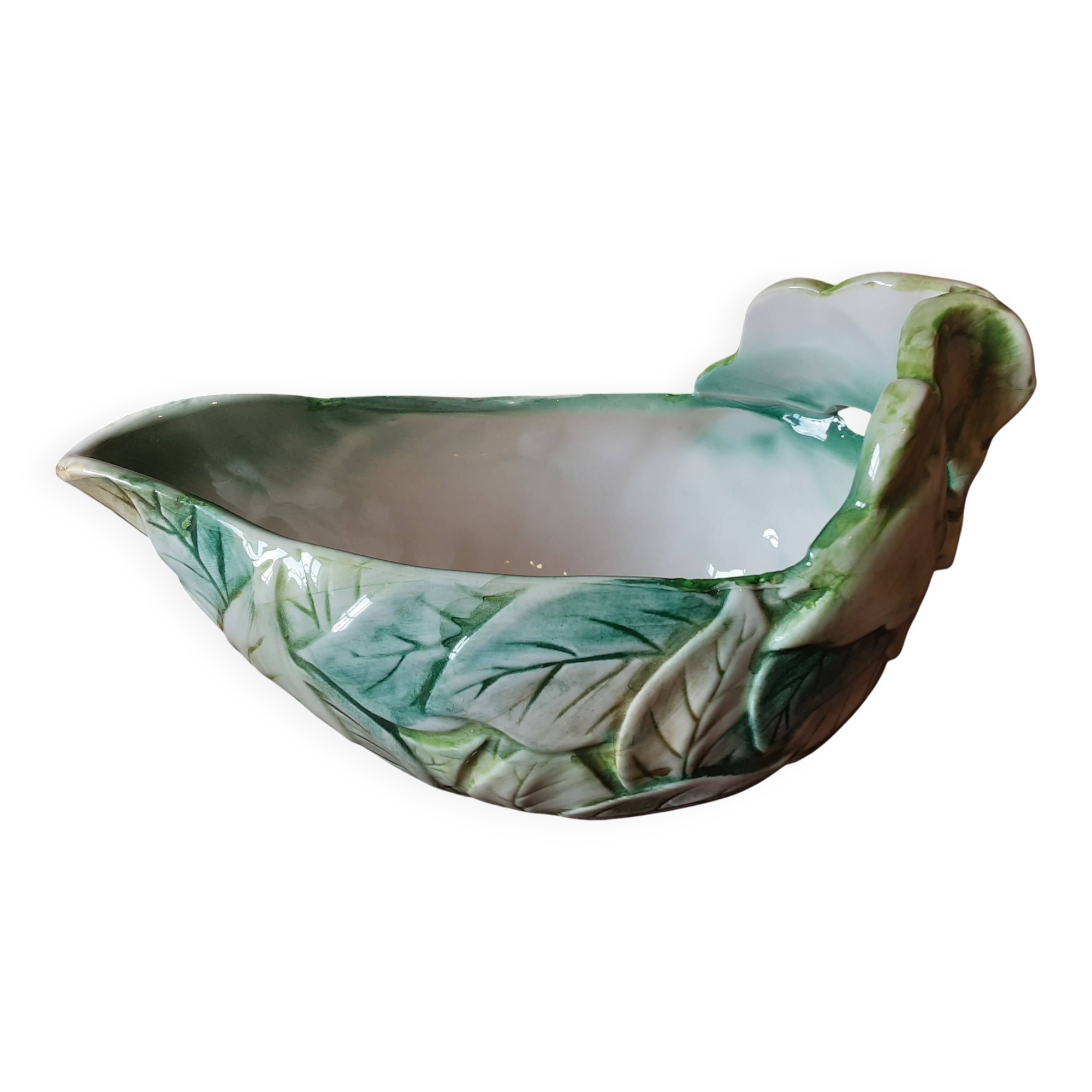 Gravy boat in barbotine style