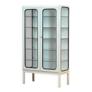 cabinet médical, années