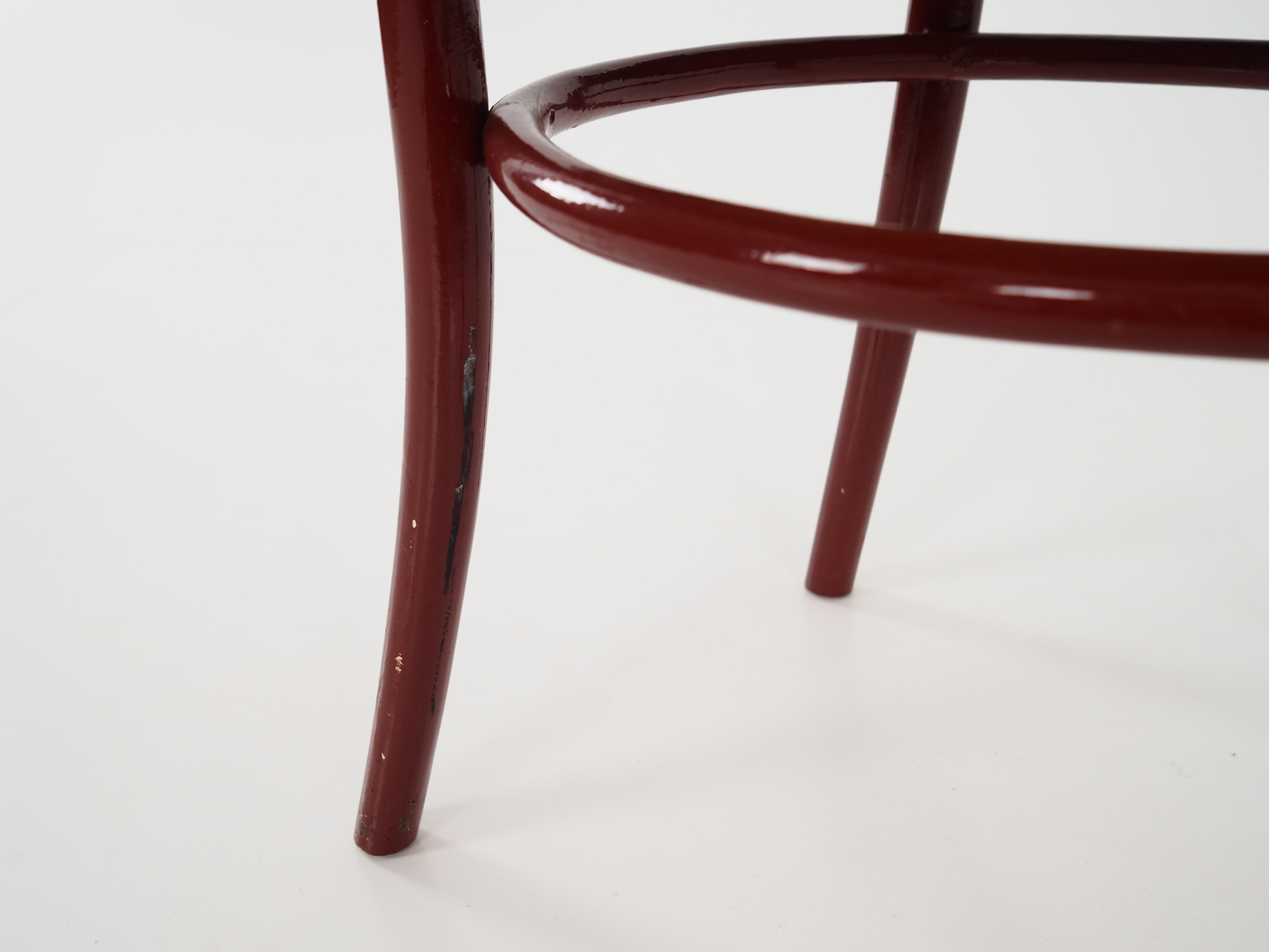 Chaise conçue par Thonet