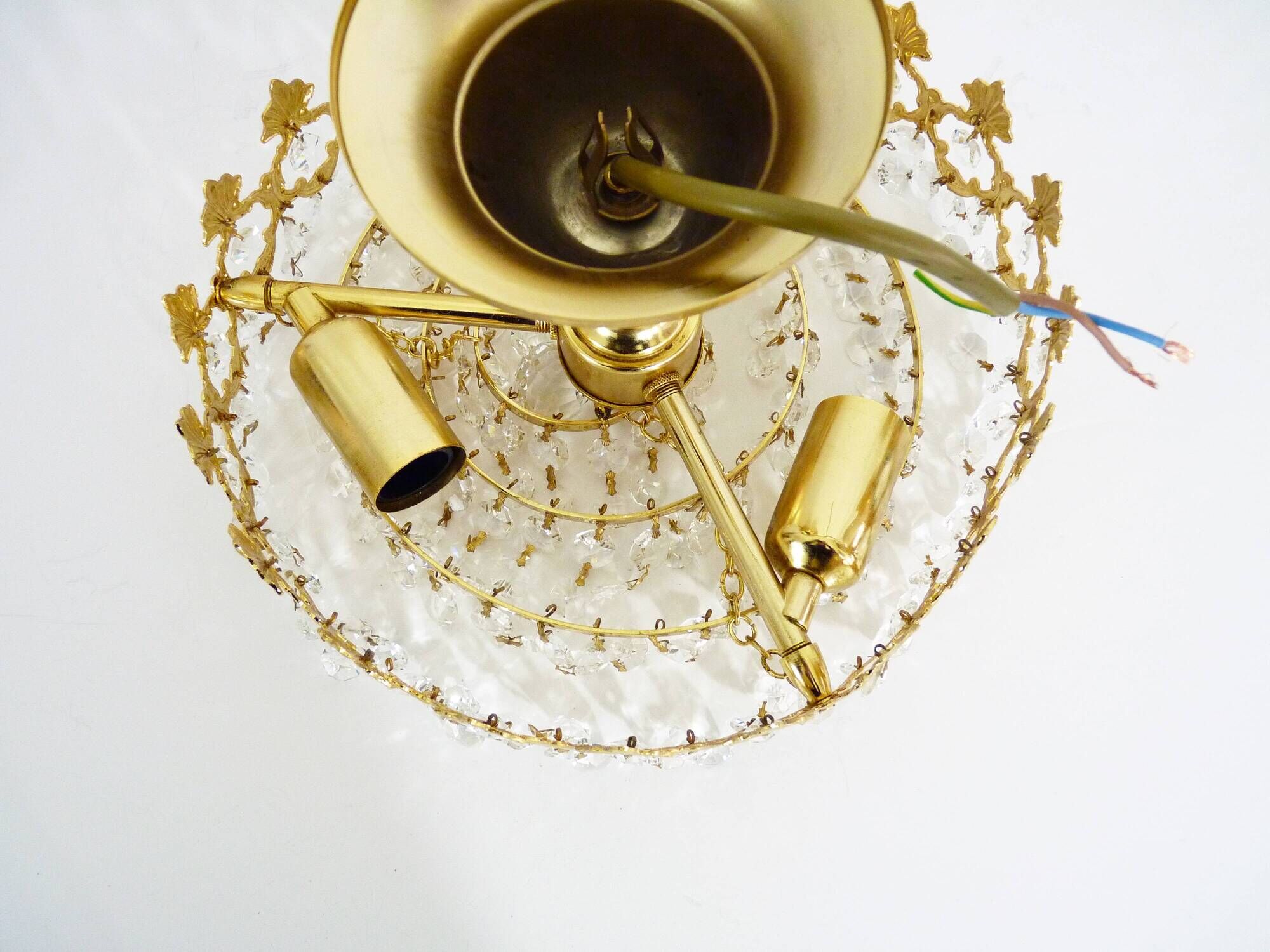 Old chandelier, gold metal crown ceiling, 4 floors, 3 fires, glass stamps. Year 80