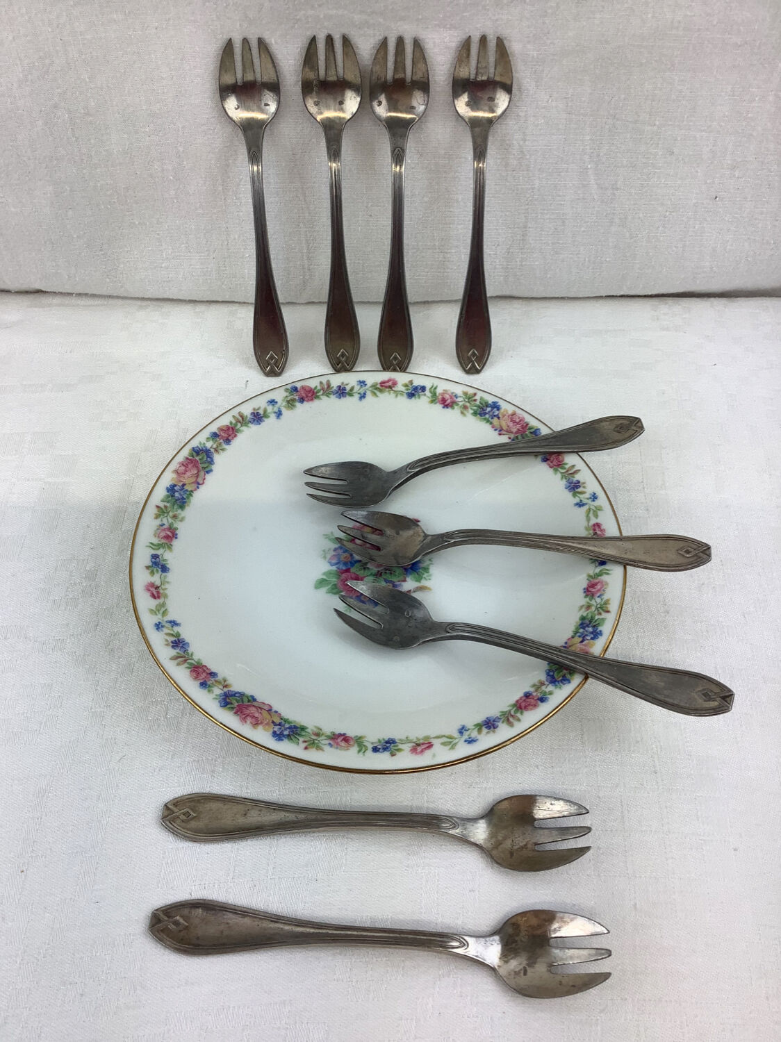 9 art deco style dessert forks