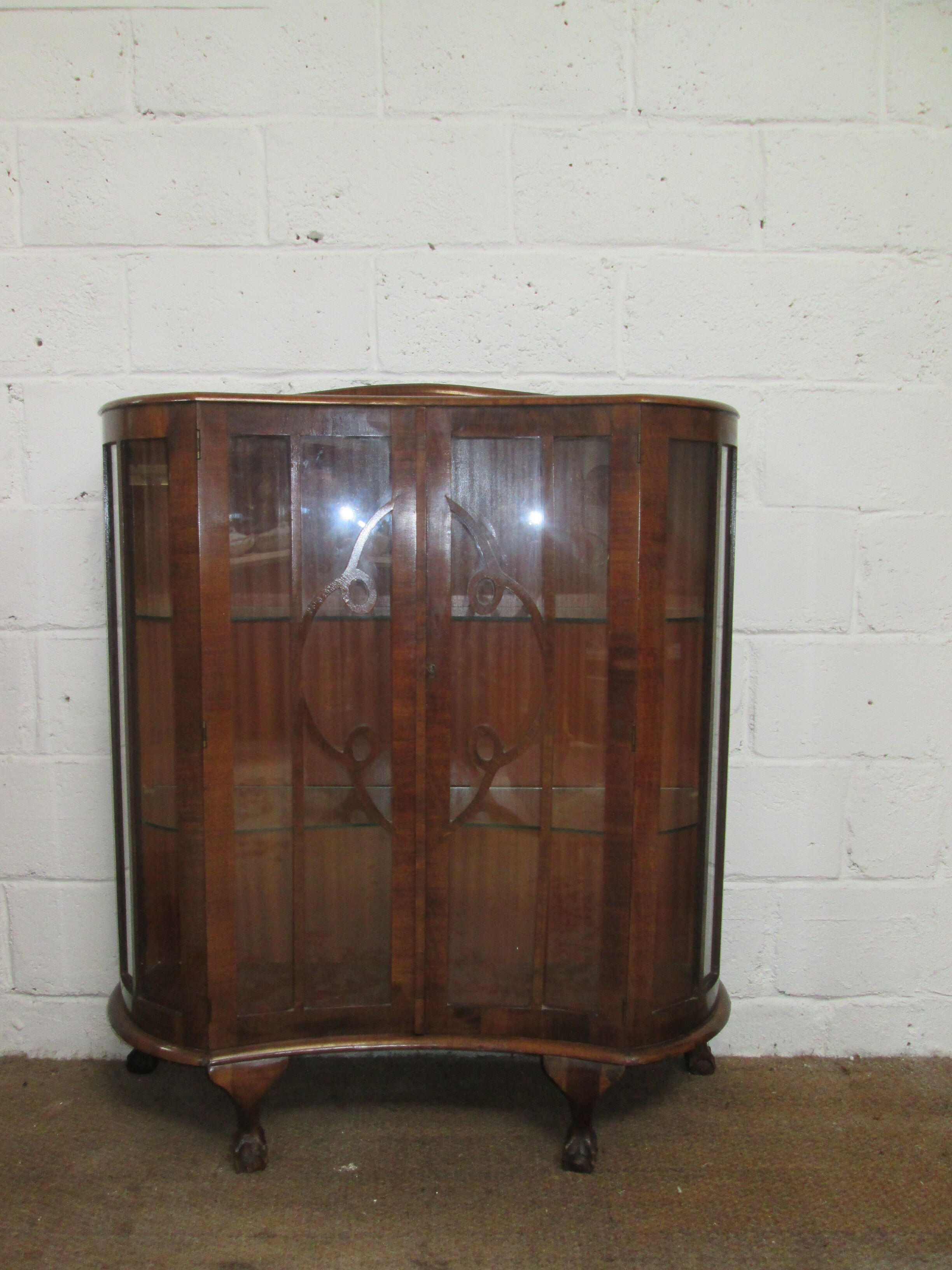 Art Deco showcase