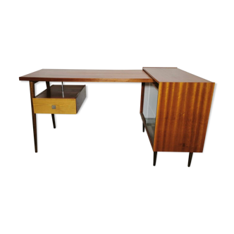 Bureau Vintage de Up Závody