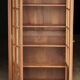 Belle armoire parisienne en noyer massif (début XXeme).