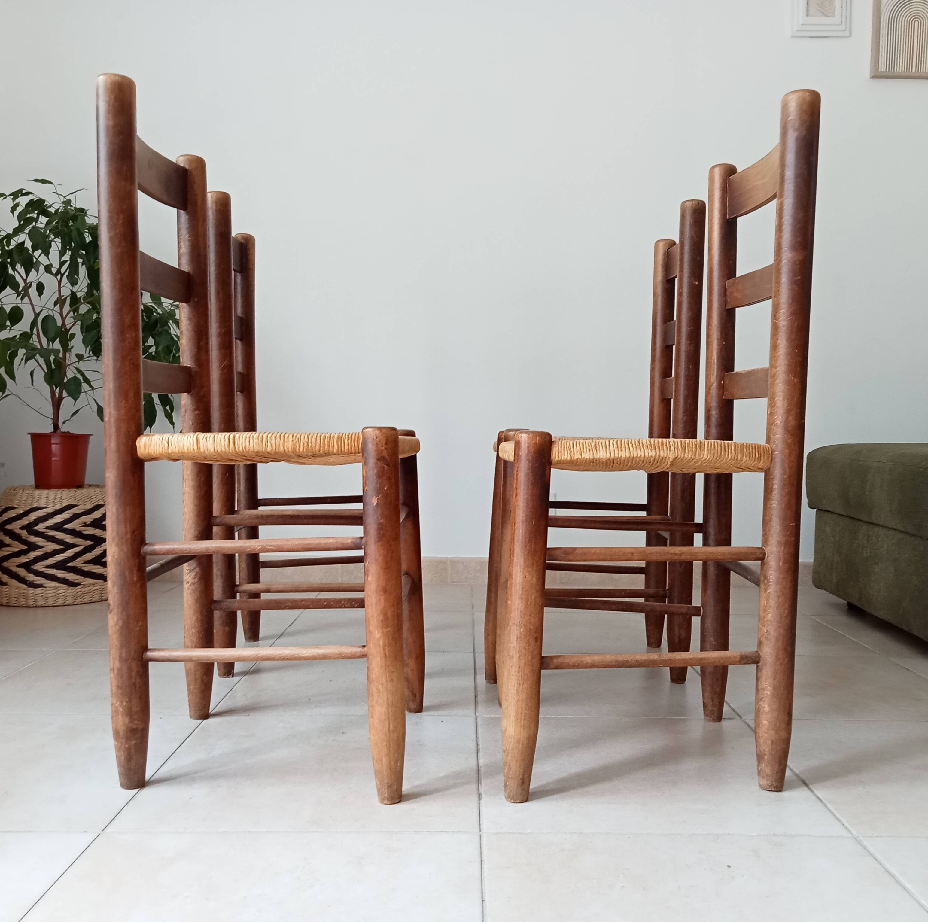 Set of 4 antique mountain chairs in the style of Charlotte Perriand