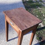 Table d'appoint en bois vintage