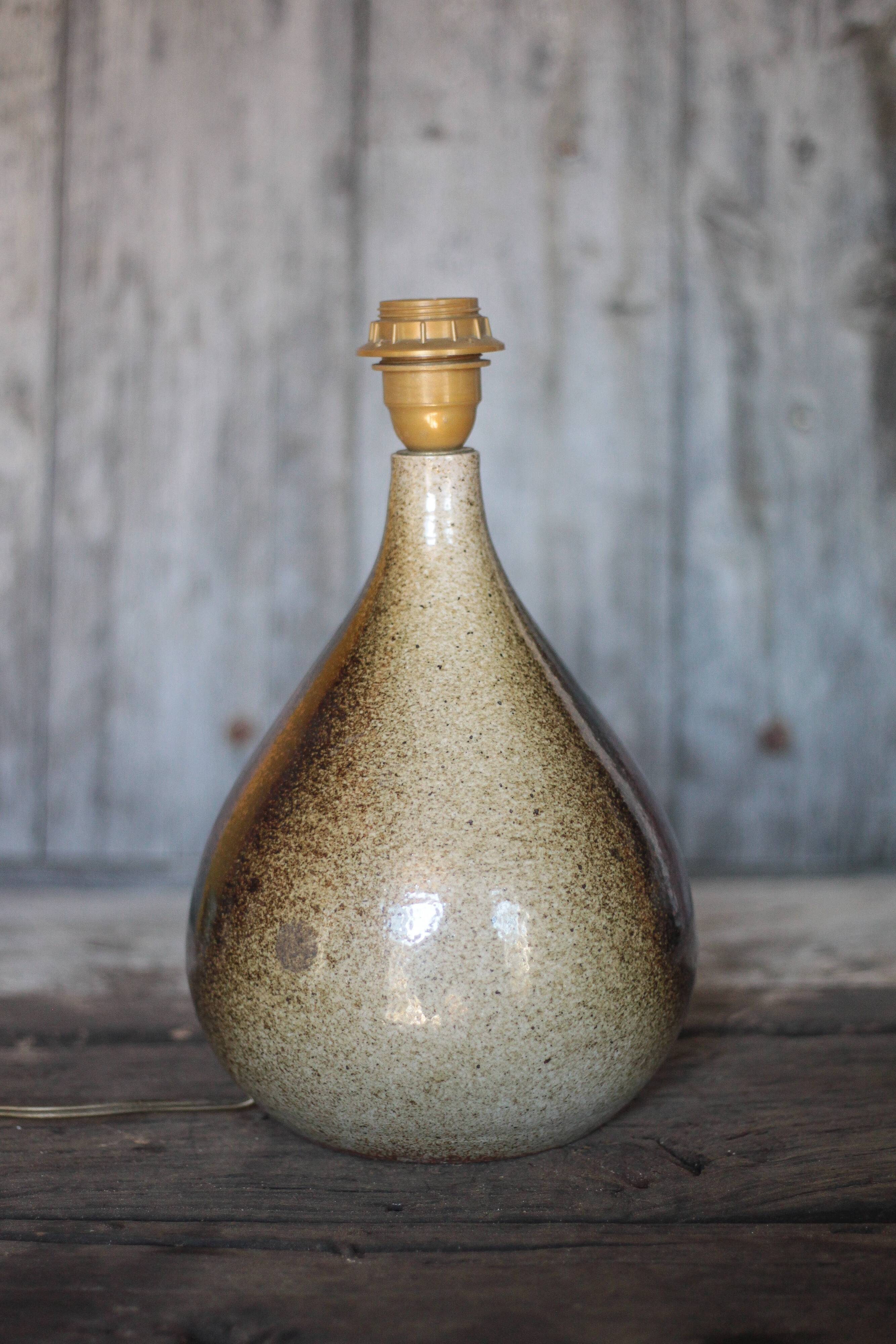 Vintage signed stoneware lamp, table lamp, lamp to place, pottery.