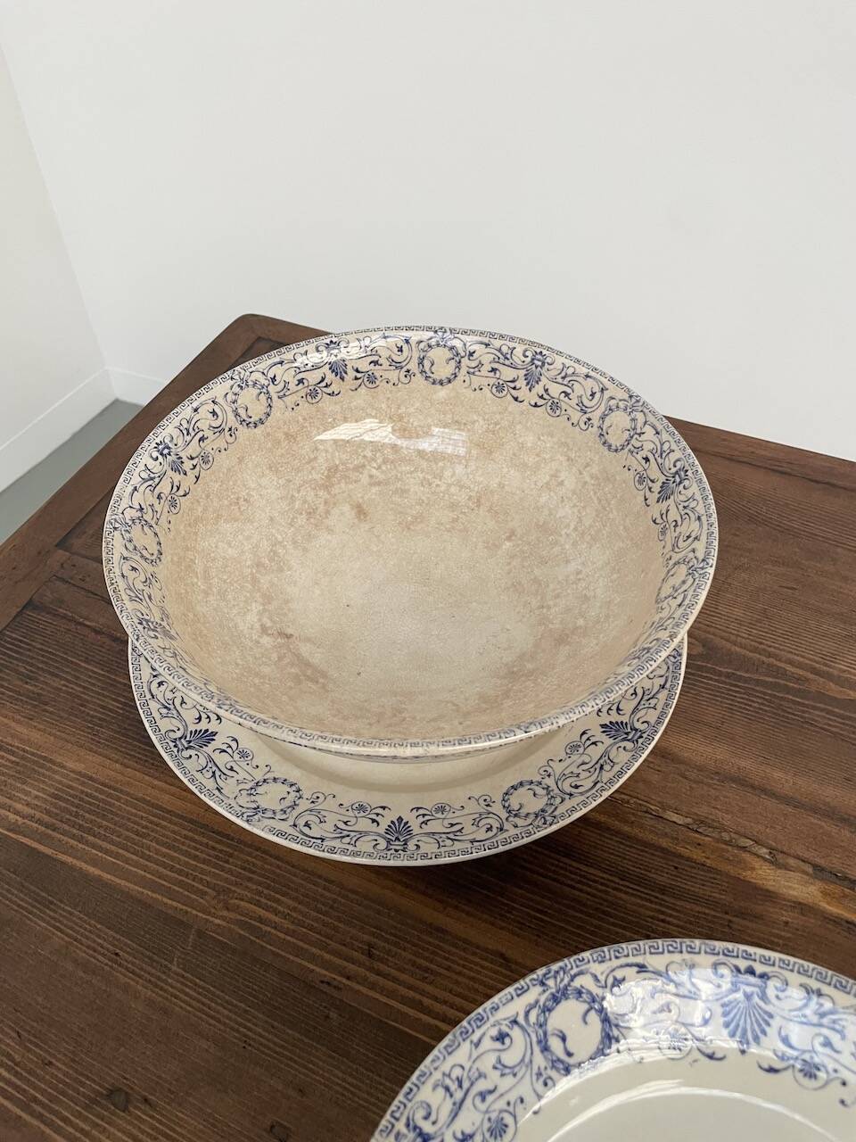 Set of 23 pieces of Marie Louise ironstone service