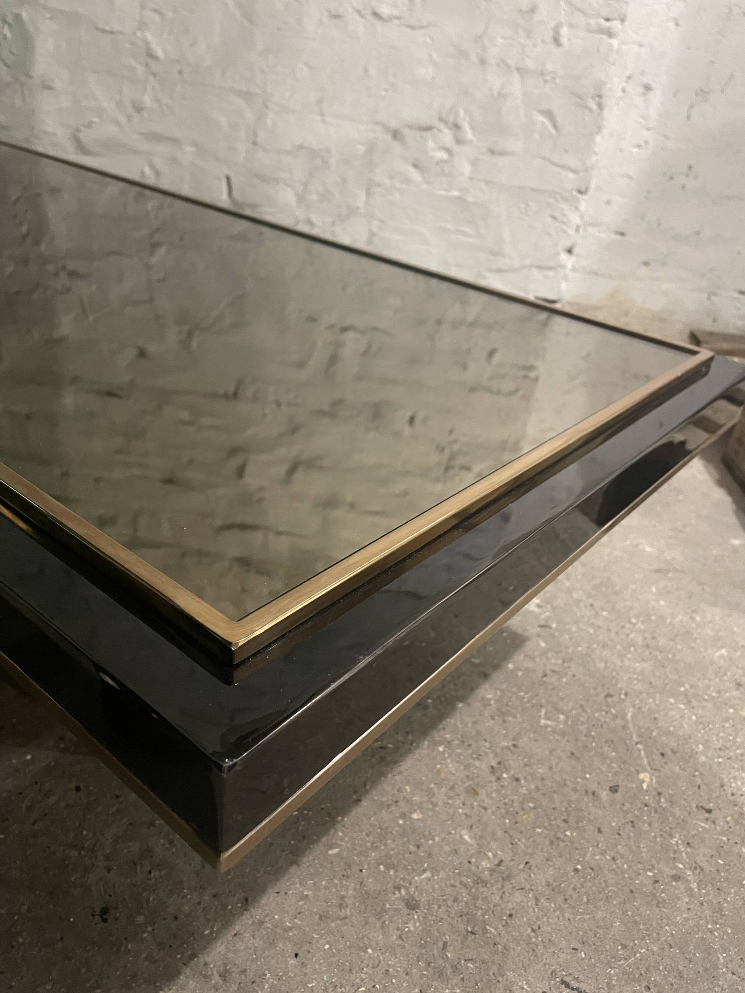 Table basse Belgo chrome par Roger Vanhevel années 70