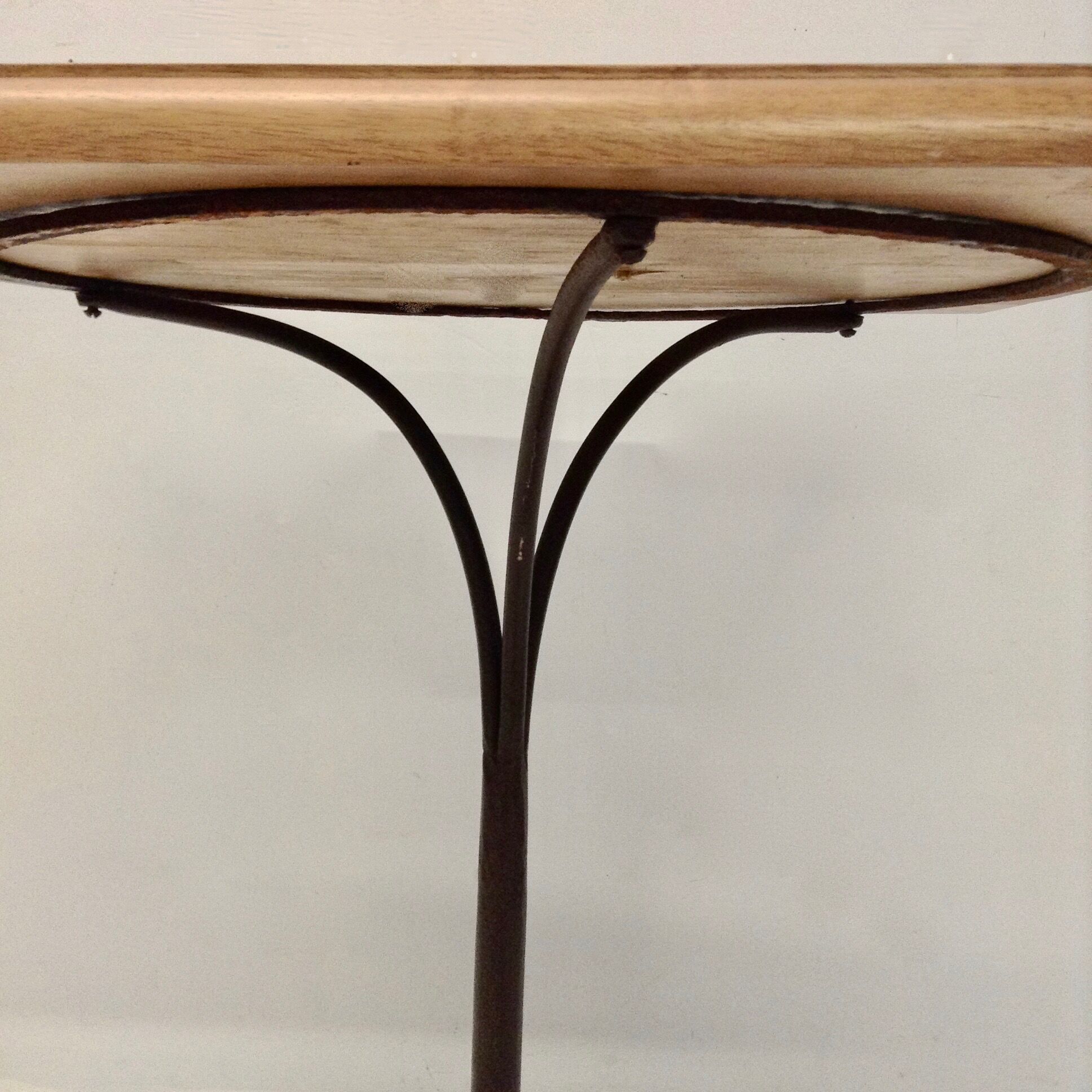 Table bistrot