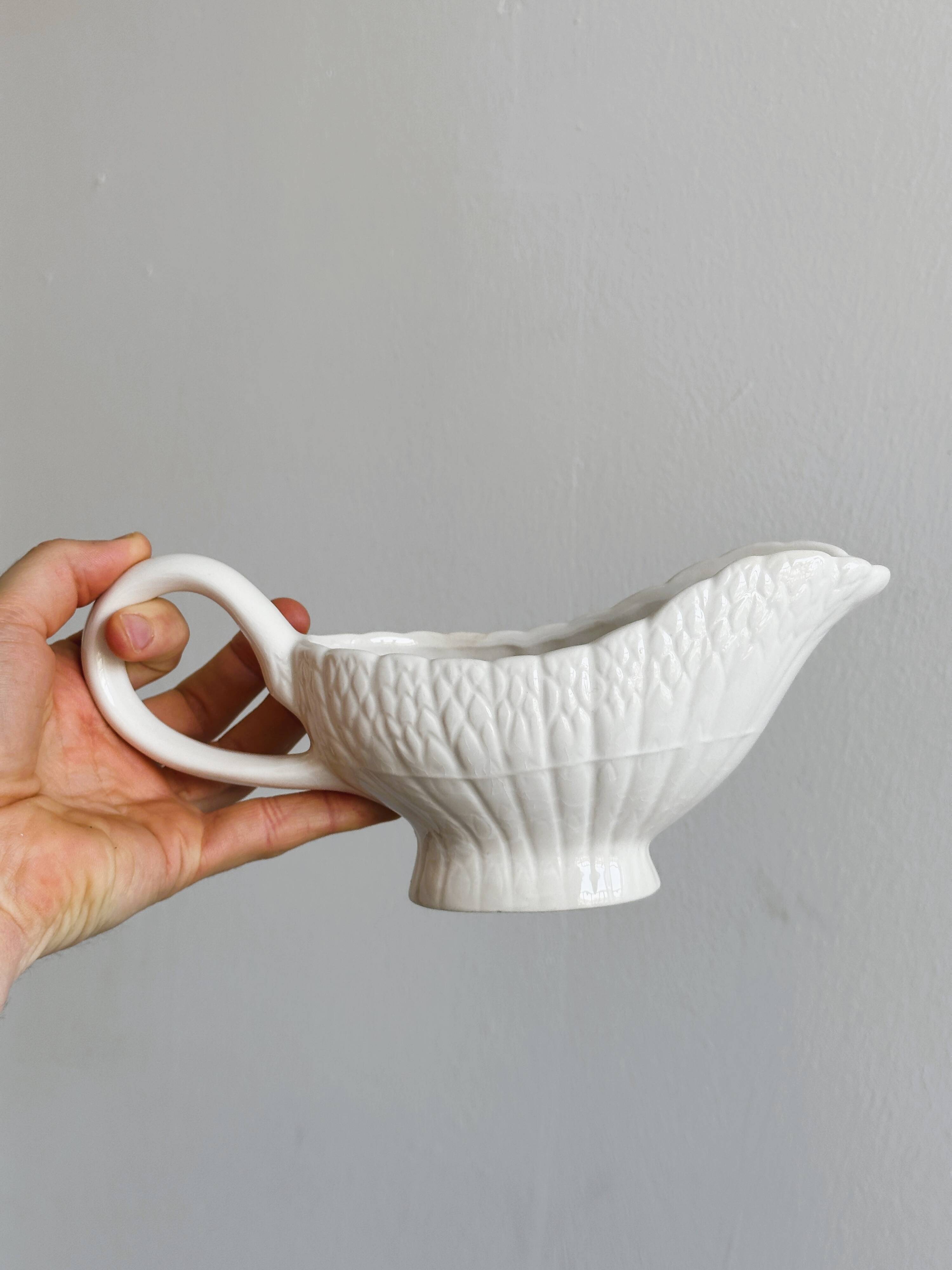 White asparagus slushy gravy boat.