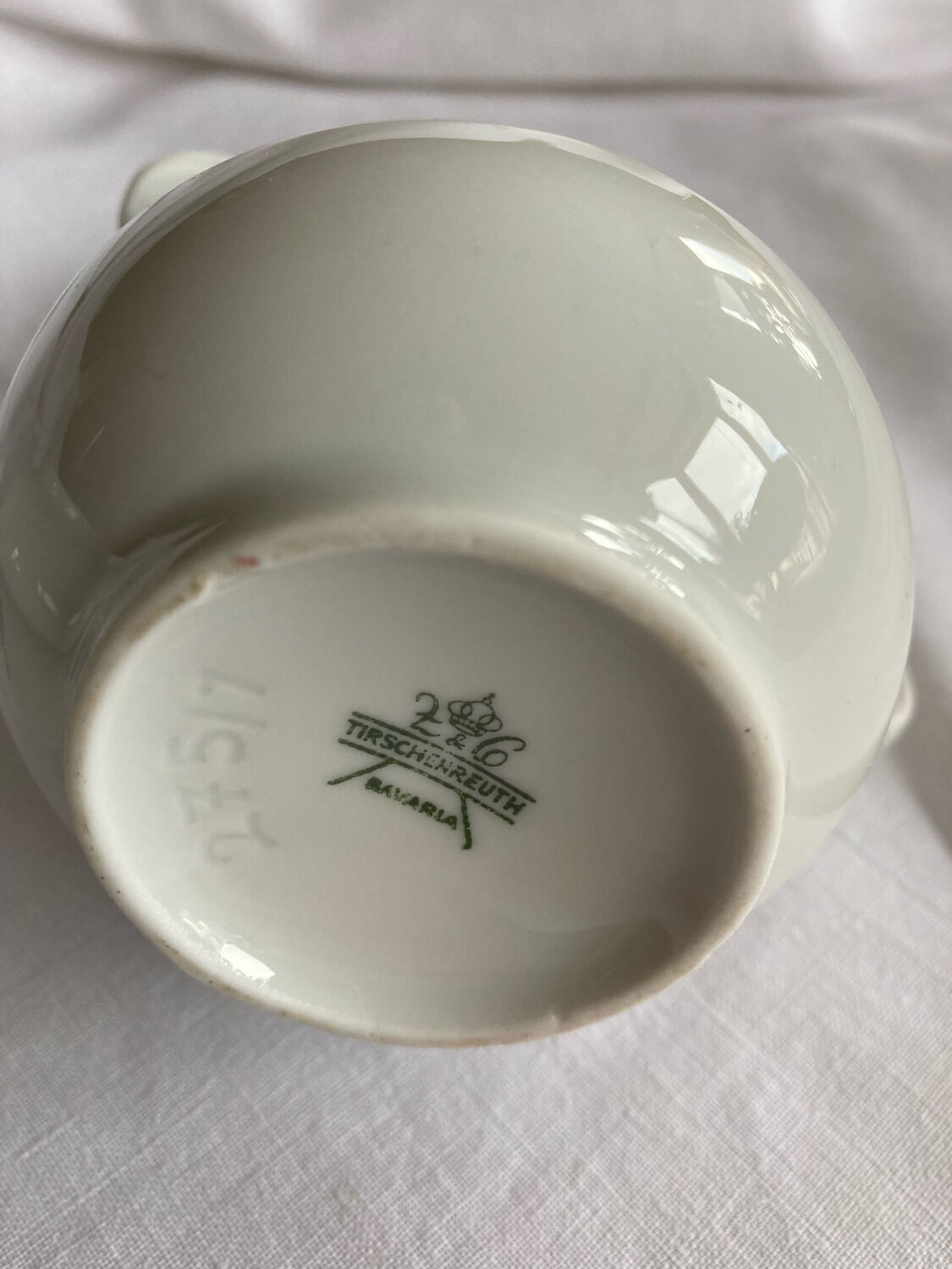 Bavaria Tirschenreuth Sugar Bowl & Milk Jug