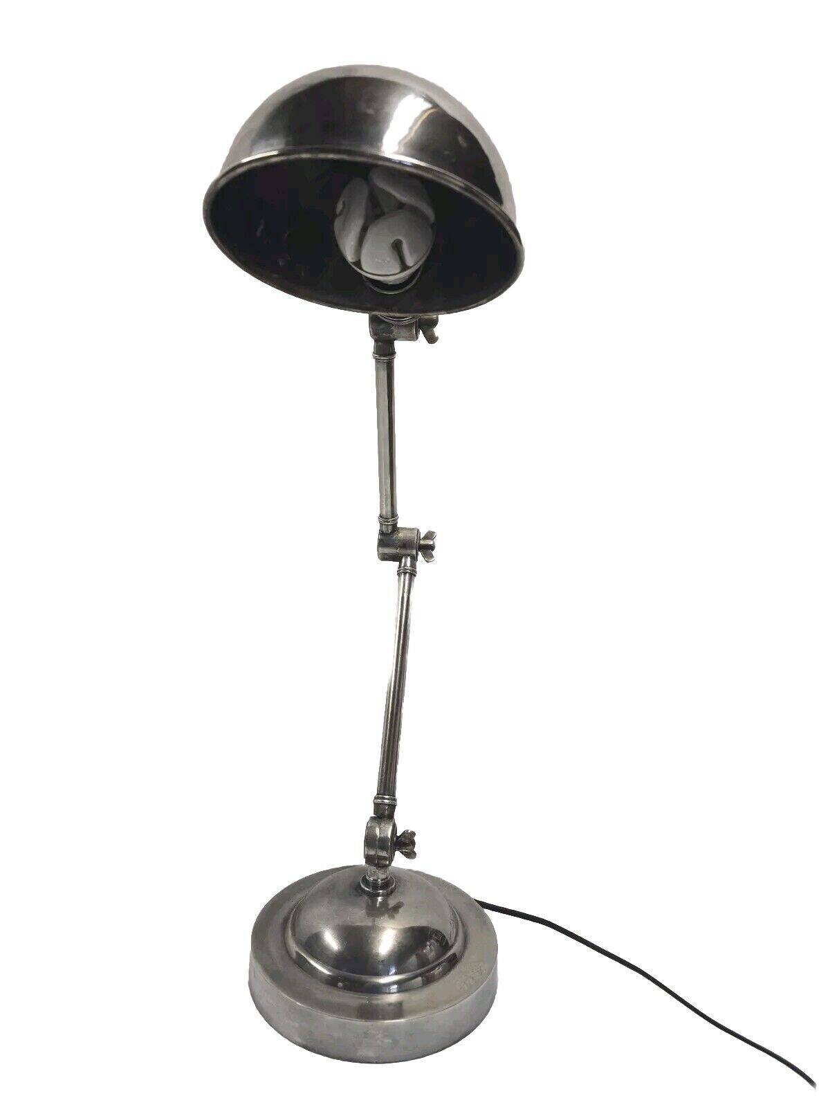 lampe de bureau articulée en laiton chromé