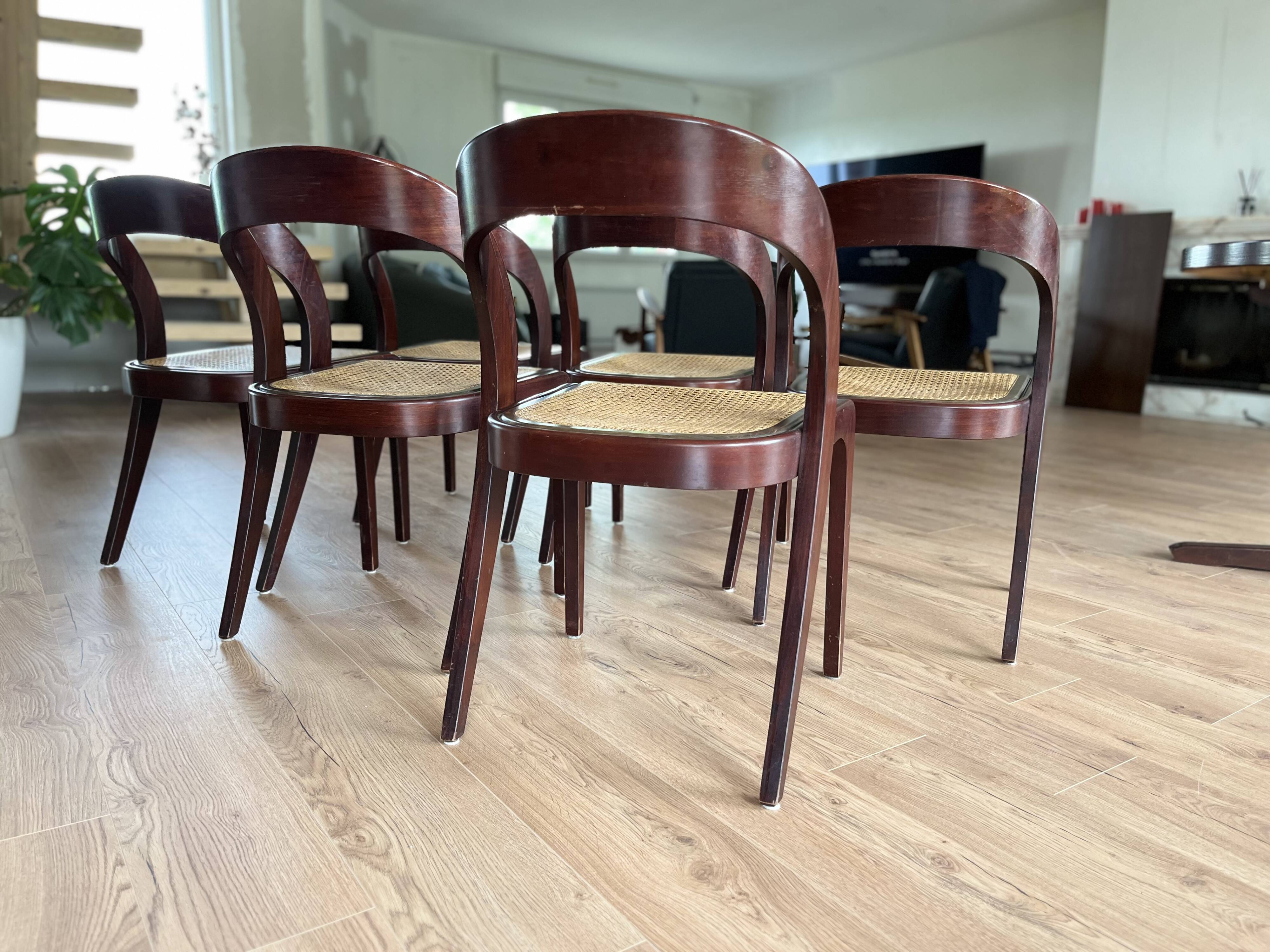 Baumann oval extendable dining room table and 6 Baumann Sled chairs known as gondola