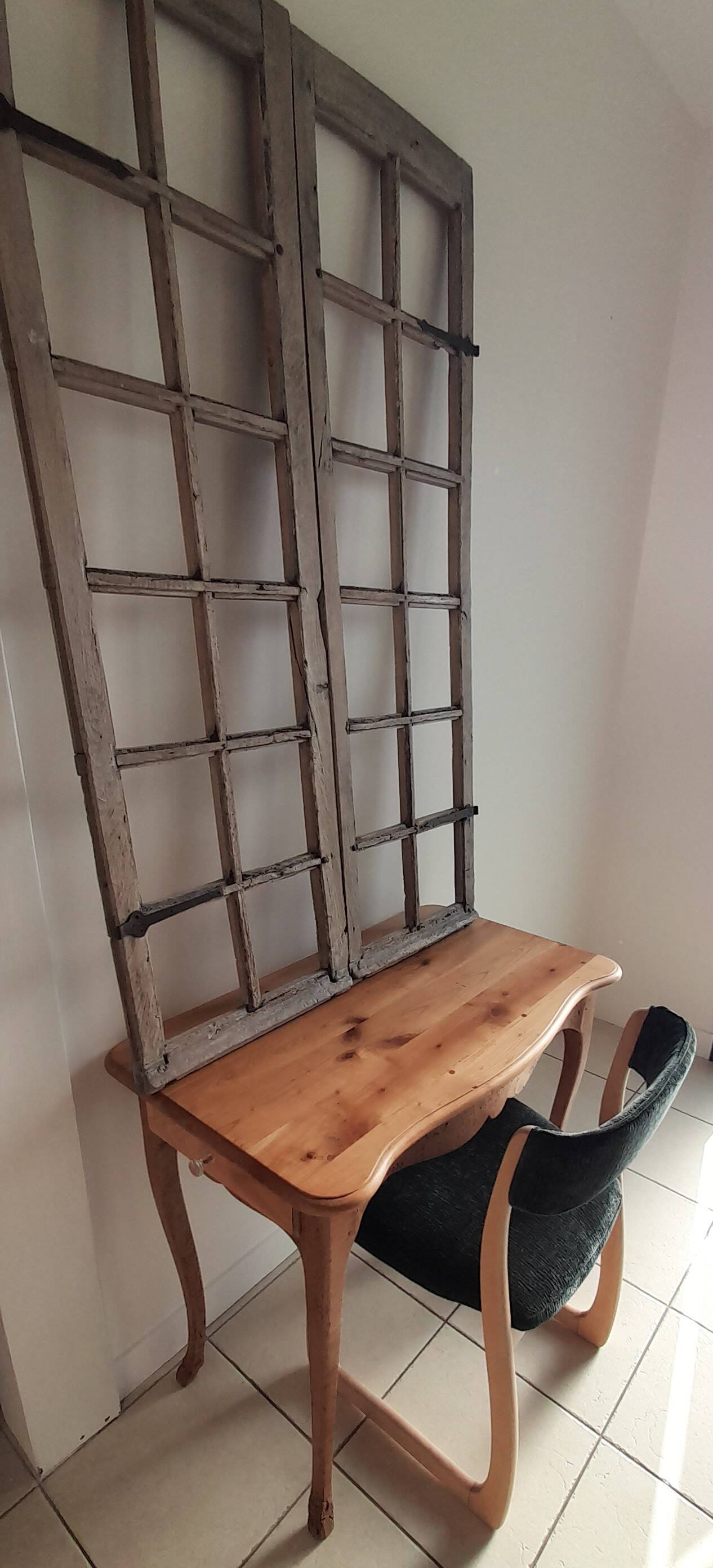 Set of 3 1970s sled chairs by the brand SELF.