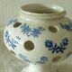 Vase pot a crocus en terre d'acier saint uze drome france