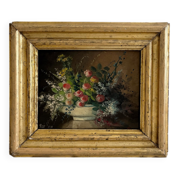 Old oil painting on wood of a bouquet of flowers signed Petit.