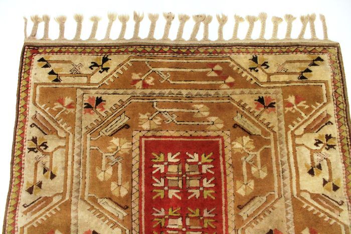 Milas Turkish rug 20th century 117x220cm