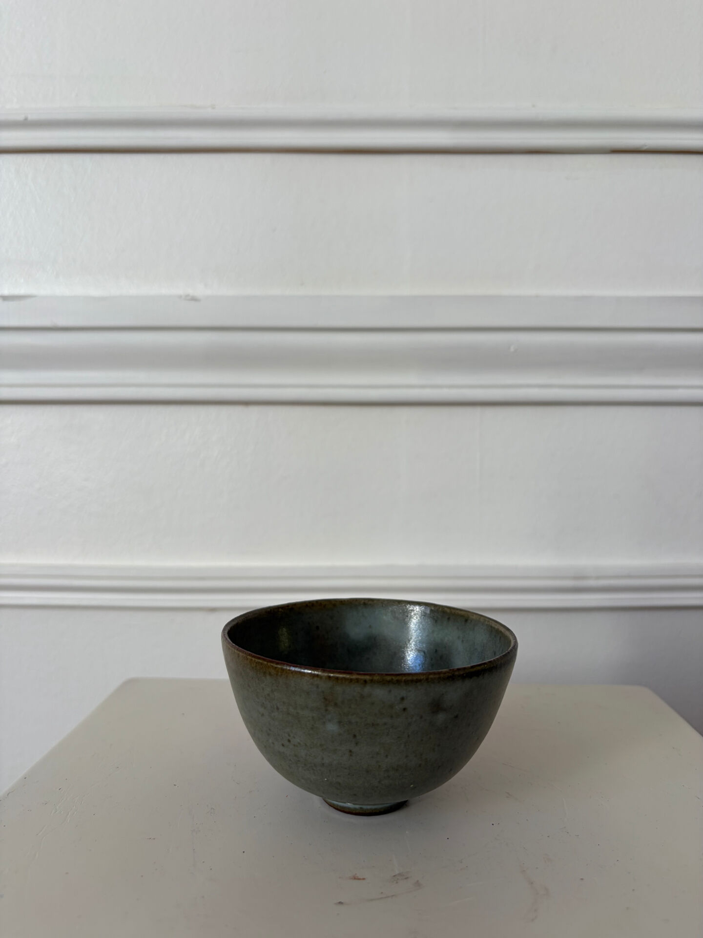 Glazed stoneware bowl type Chawan