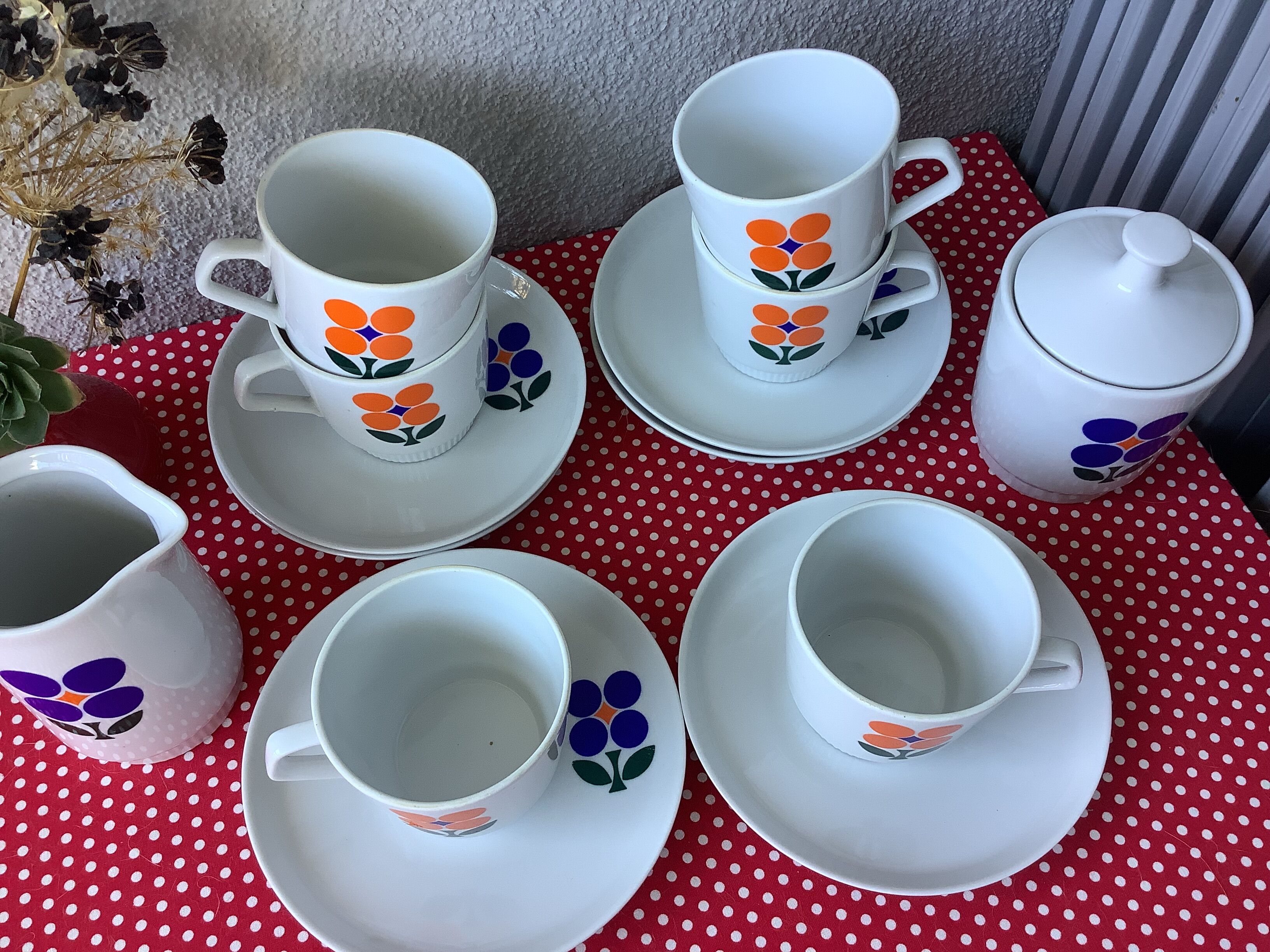 Colditz seventies porcelain cups
