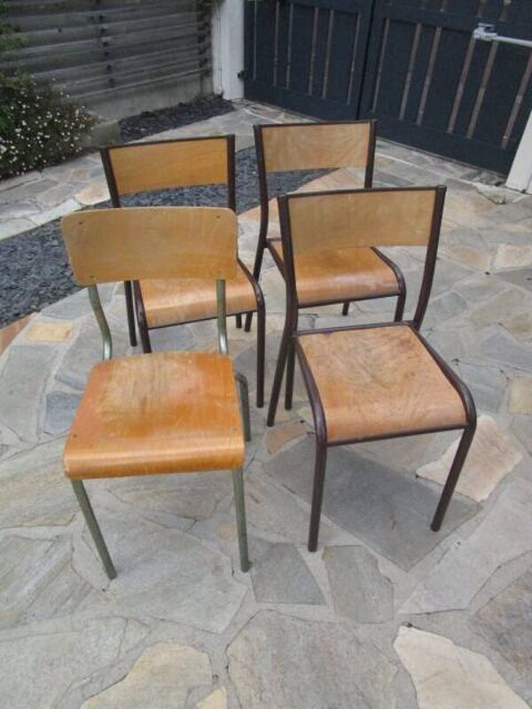 Lot de 4 chaises d'école anciennes