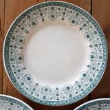 Flat plates wolf mill and hamage