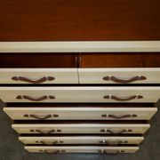 Commode Ralph Lauren Modern Hollywood cuir et bois