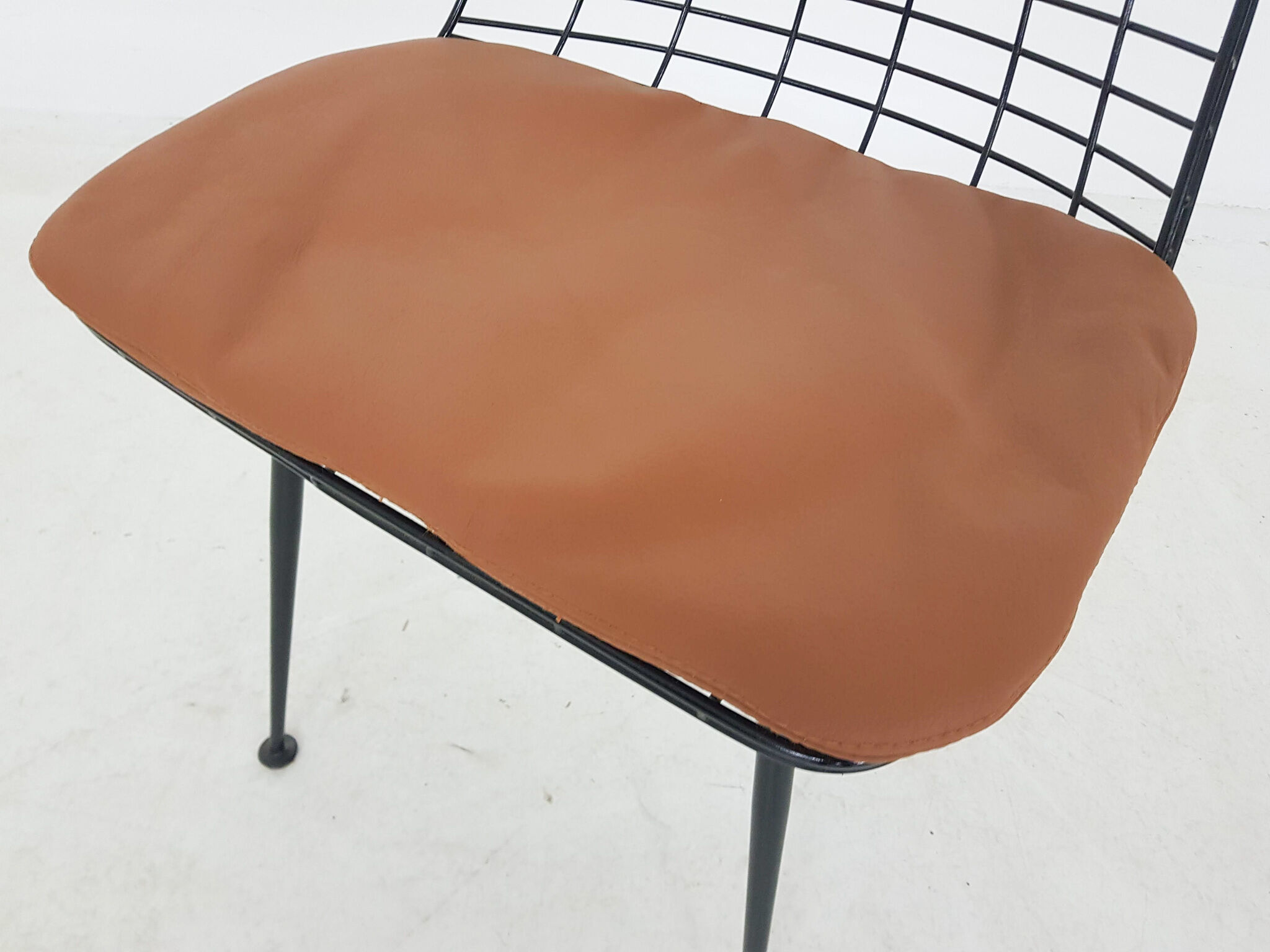 Black metal wire chair, The Netherlands 1950's