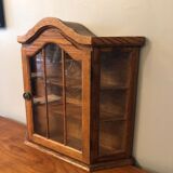 Display case to be installed or hung