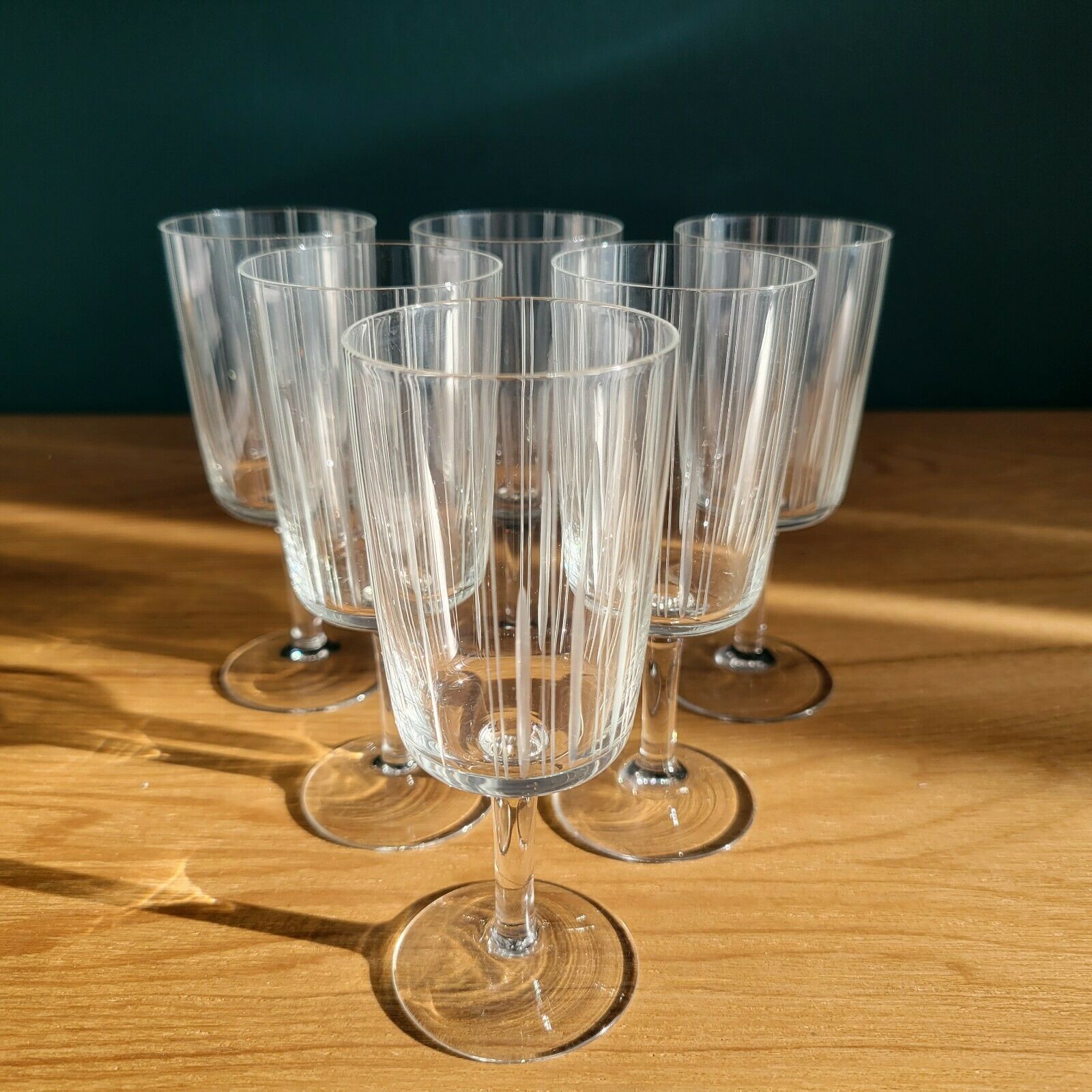 Set of 6 glasses on foot wine or liqueur decoration engraved features art deco