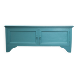 Meuble bas en bois peint