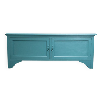 Low cabinet in painted wood