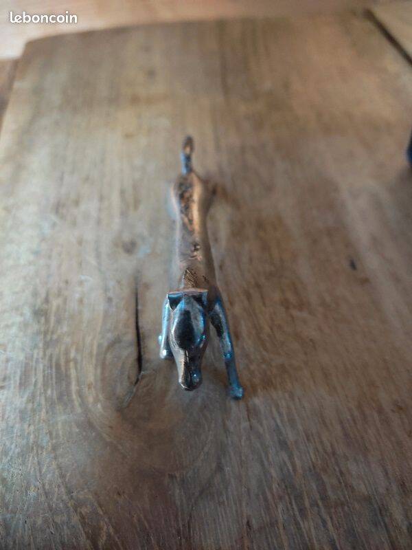 Silver metal knife holder Horses