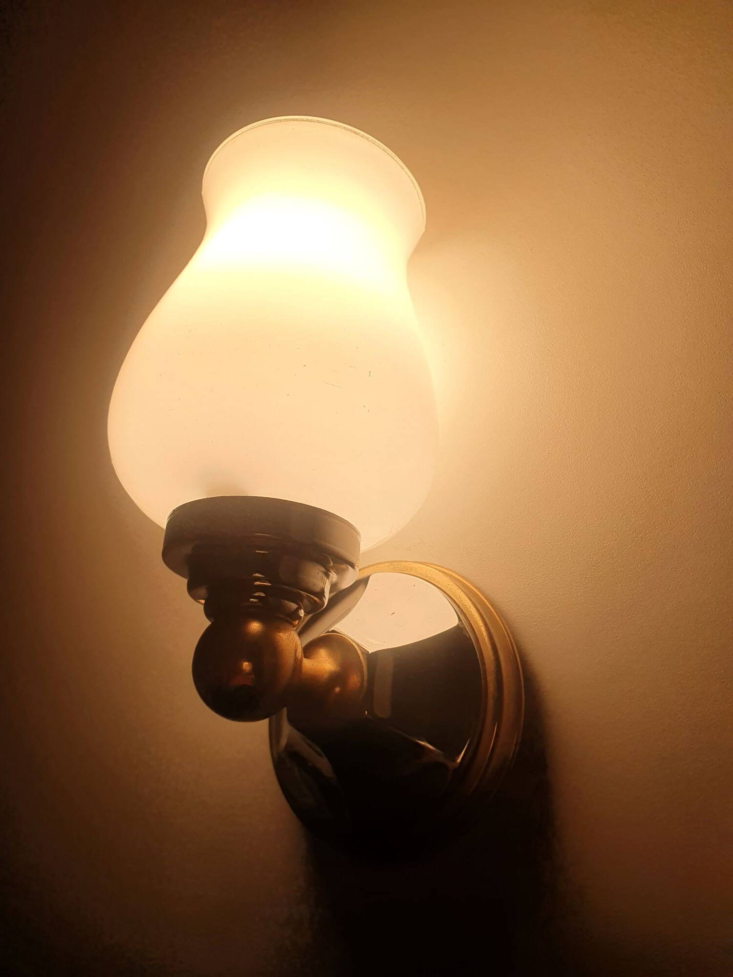 Pair of vintage bathroom gold and silver wall lights