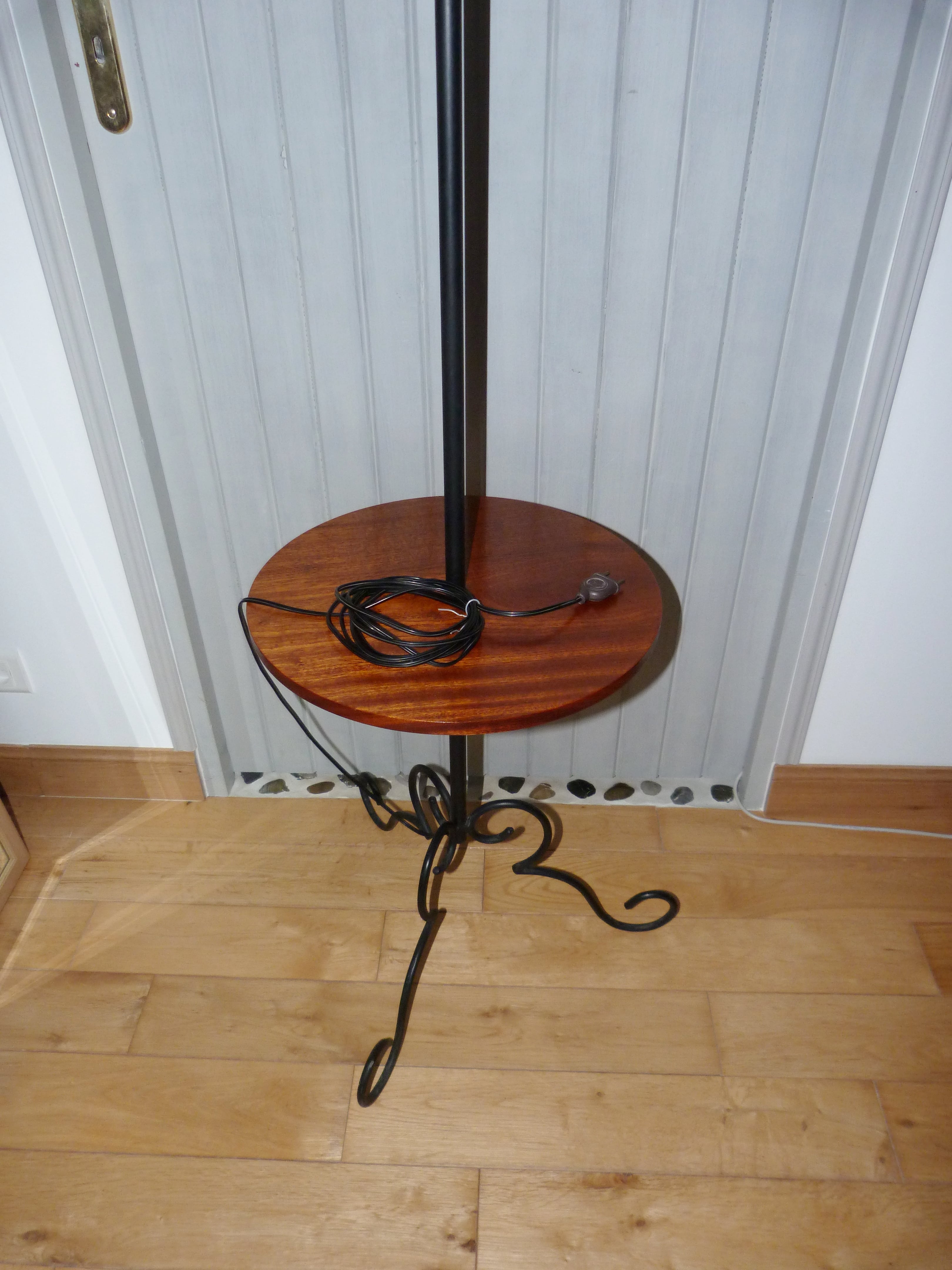 Lampadaire tripode