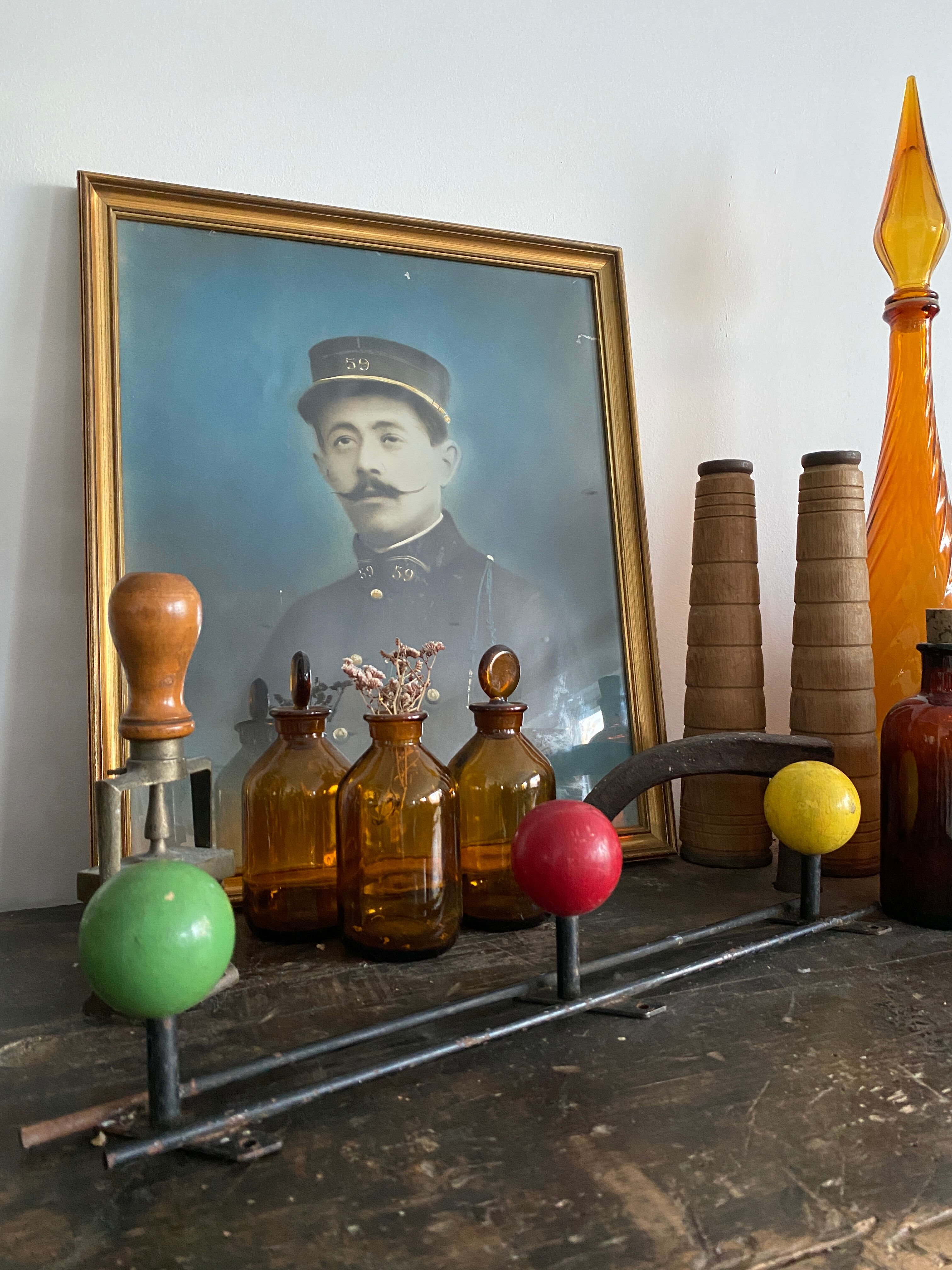 Vintage ball coat holder