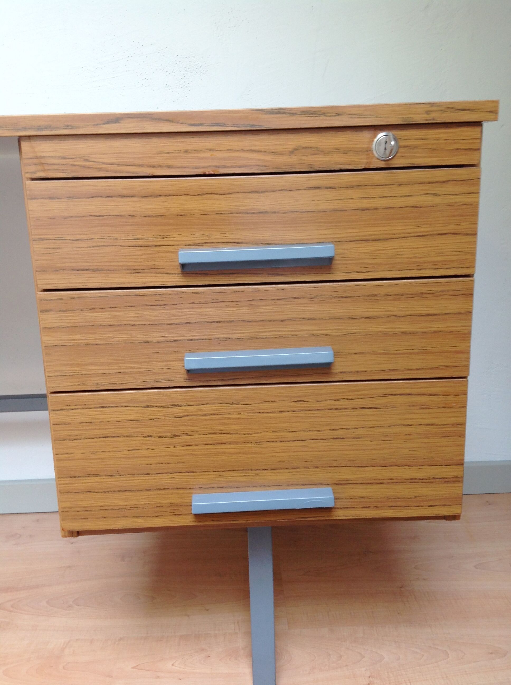 Bureau vintage années 60-70