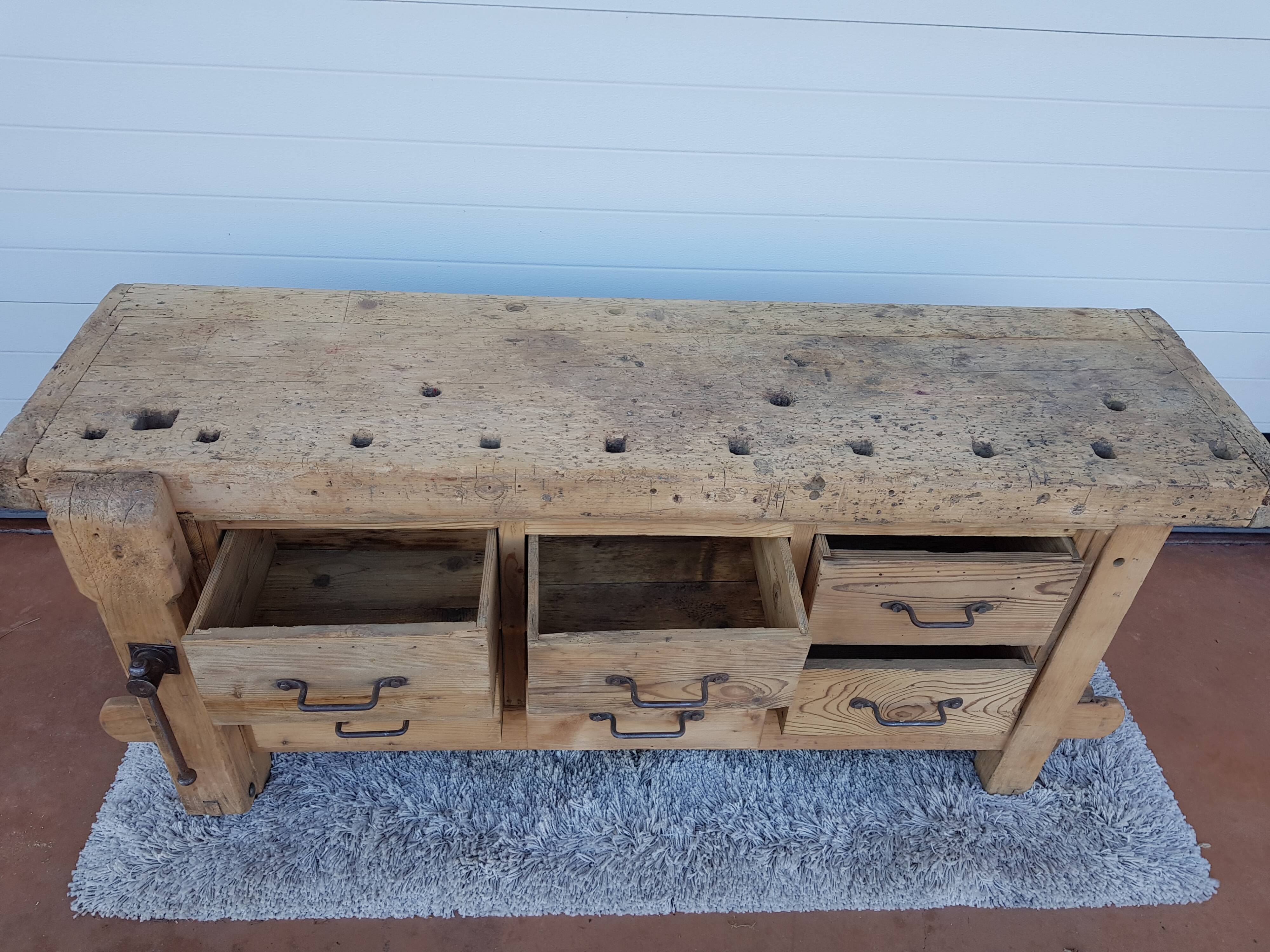 Farm's old establishment