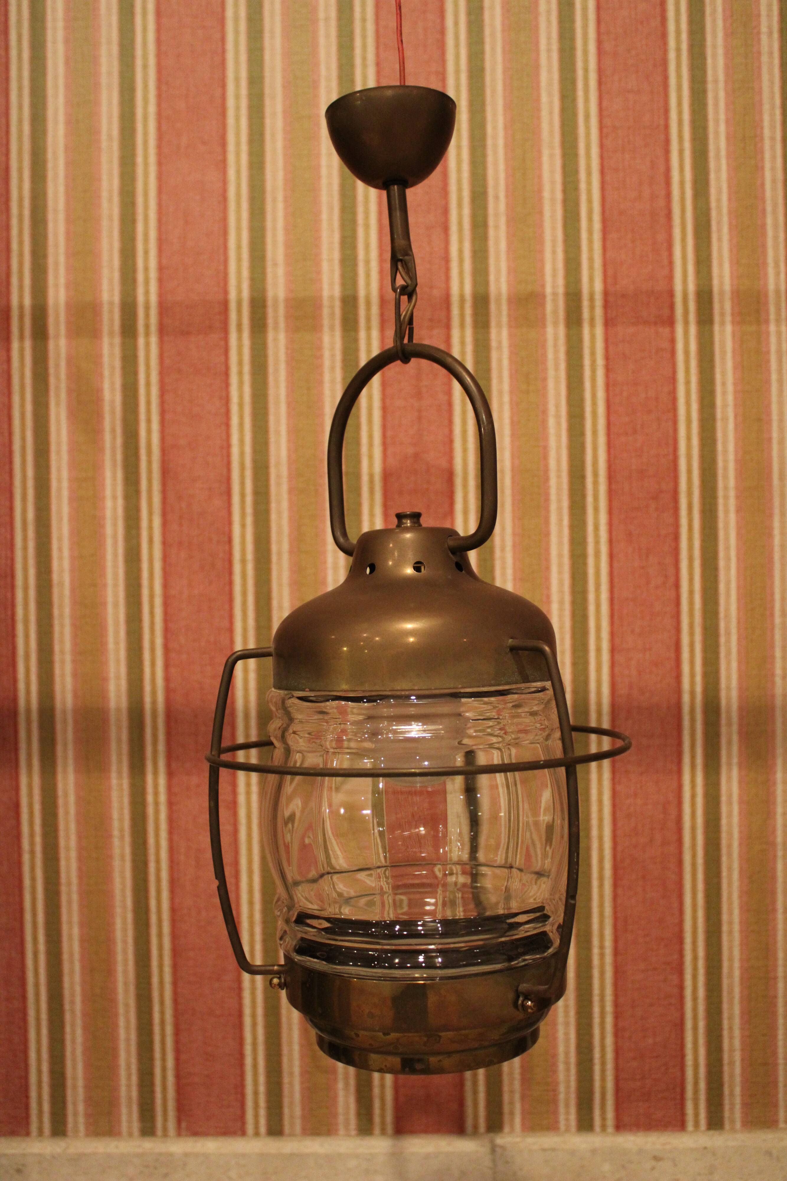 Marine fanal mounted in lamp