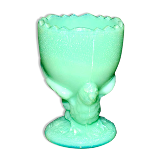 Eggcup old hen in green opaline glassware portieux vallerysthal