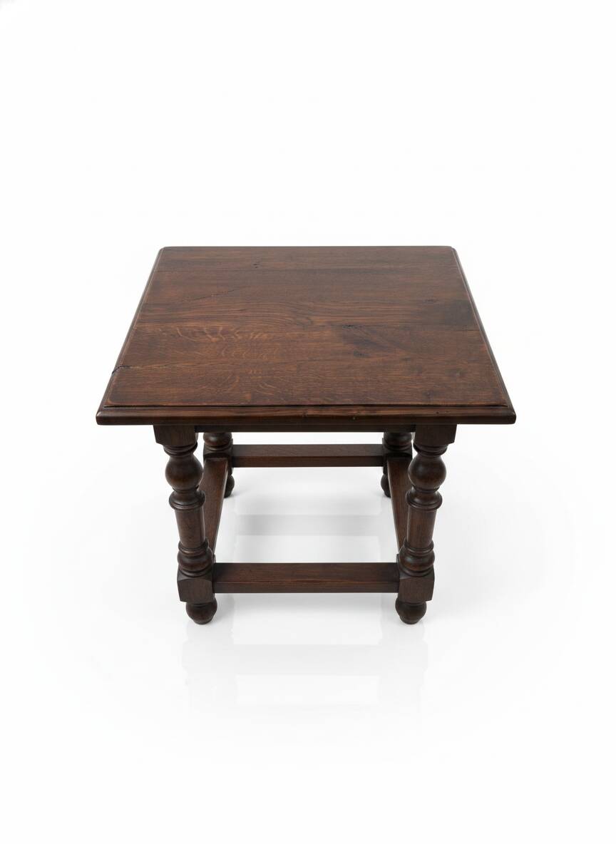 Table ancienne en chêne massif – Pieds tournés balustres et entretoise, sty