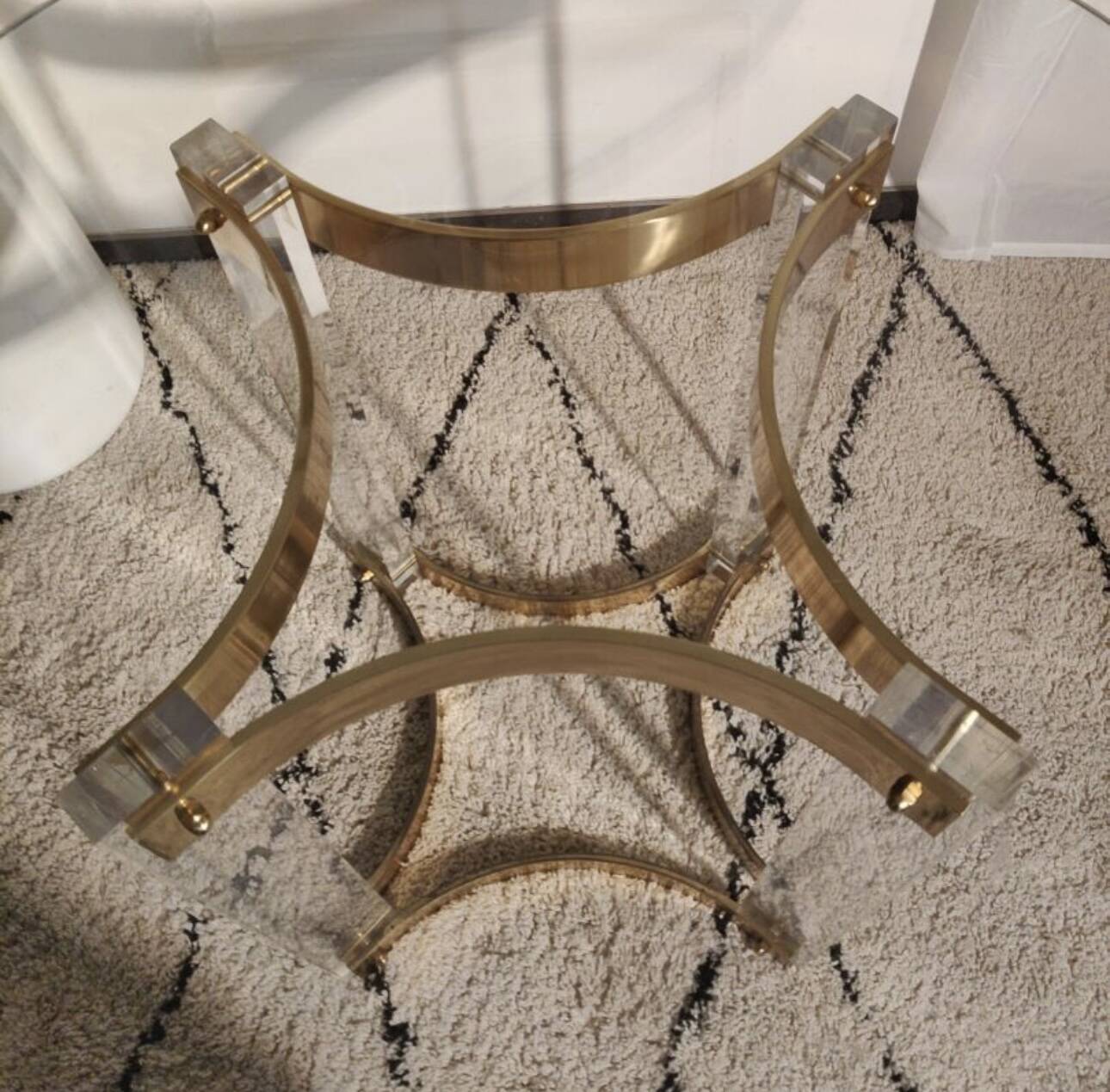 Table by Alessandro Albrizzi